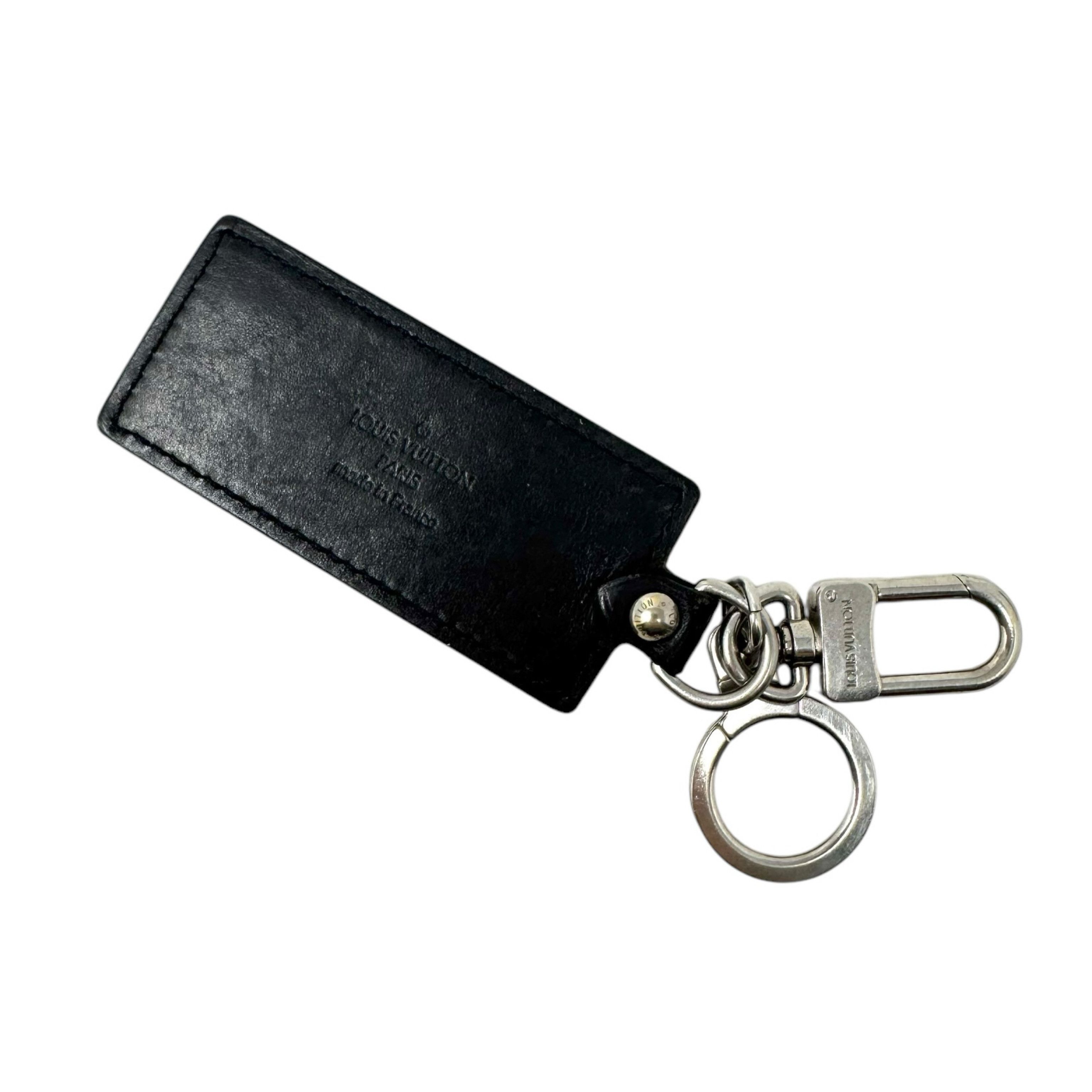 Louis Vuitton Louis Vuitton Embossed Key Holder / Bag Charm Size ONE SIZE - 2 Thumbnail
