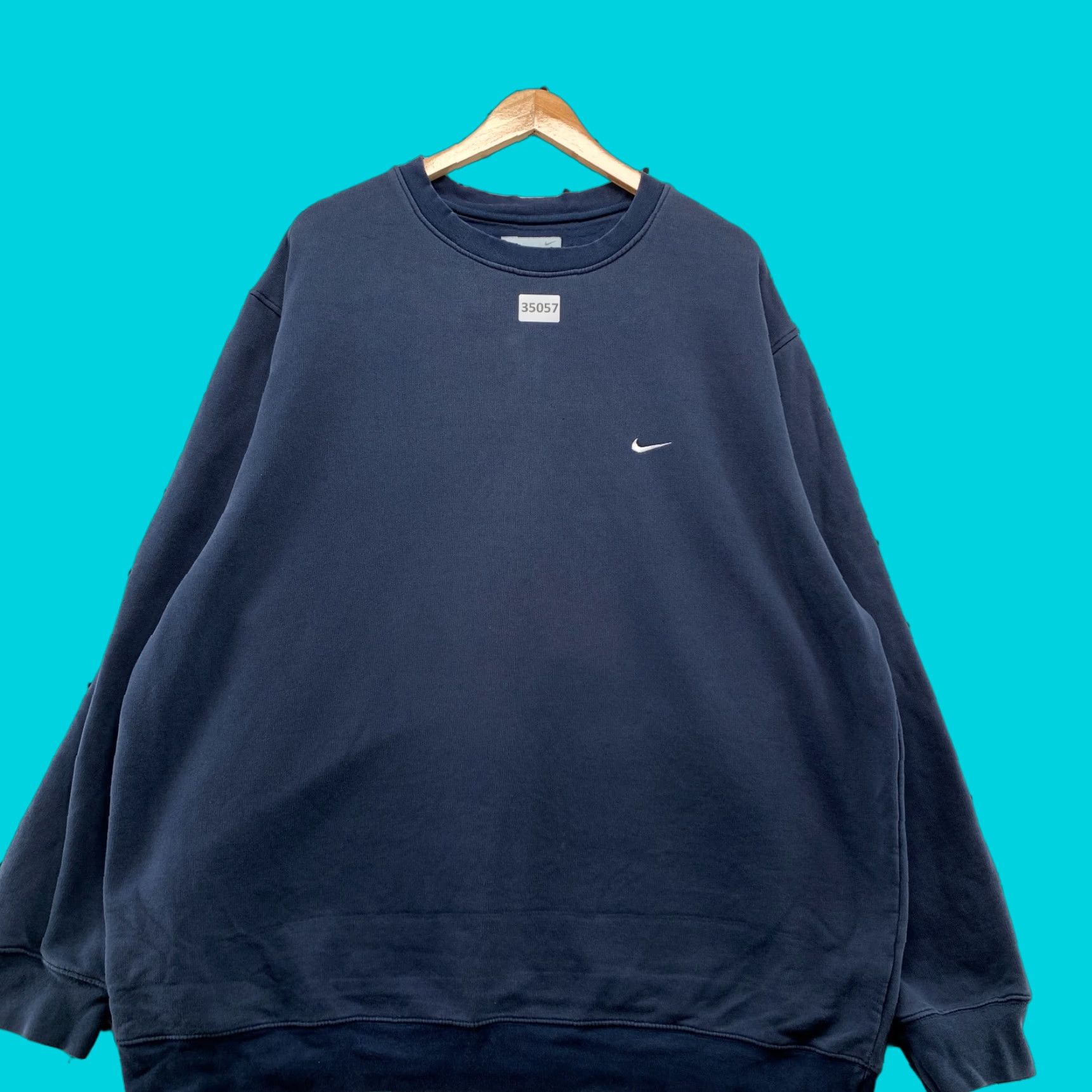 Nike VINTAGE Nike Sweatshirt Shirt Mens 2XL Navy Blue Swoosh Pullover 28x31.5 90s Mens Size US XXL / EU 58 / 5 - 1 Thumbnail