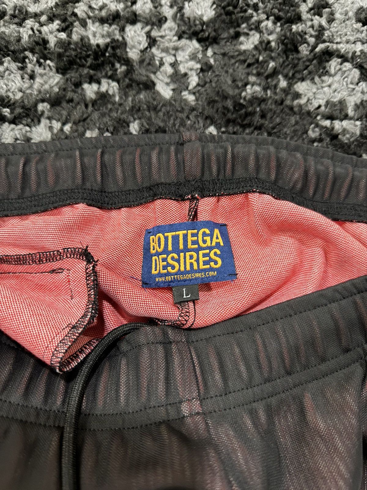 Bottega Desires Bottega Desires Size US 34 / EU 50 - 5 Thumbnail