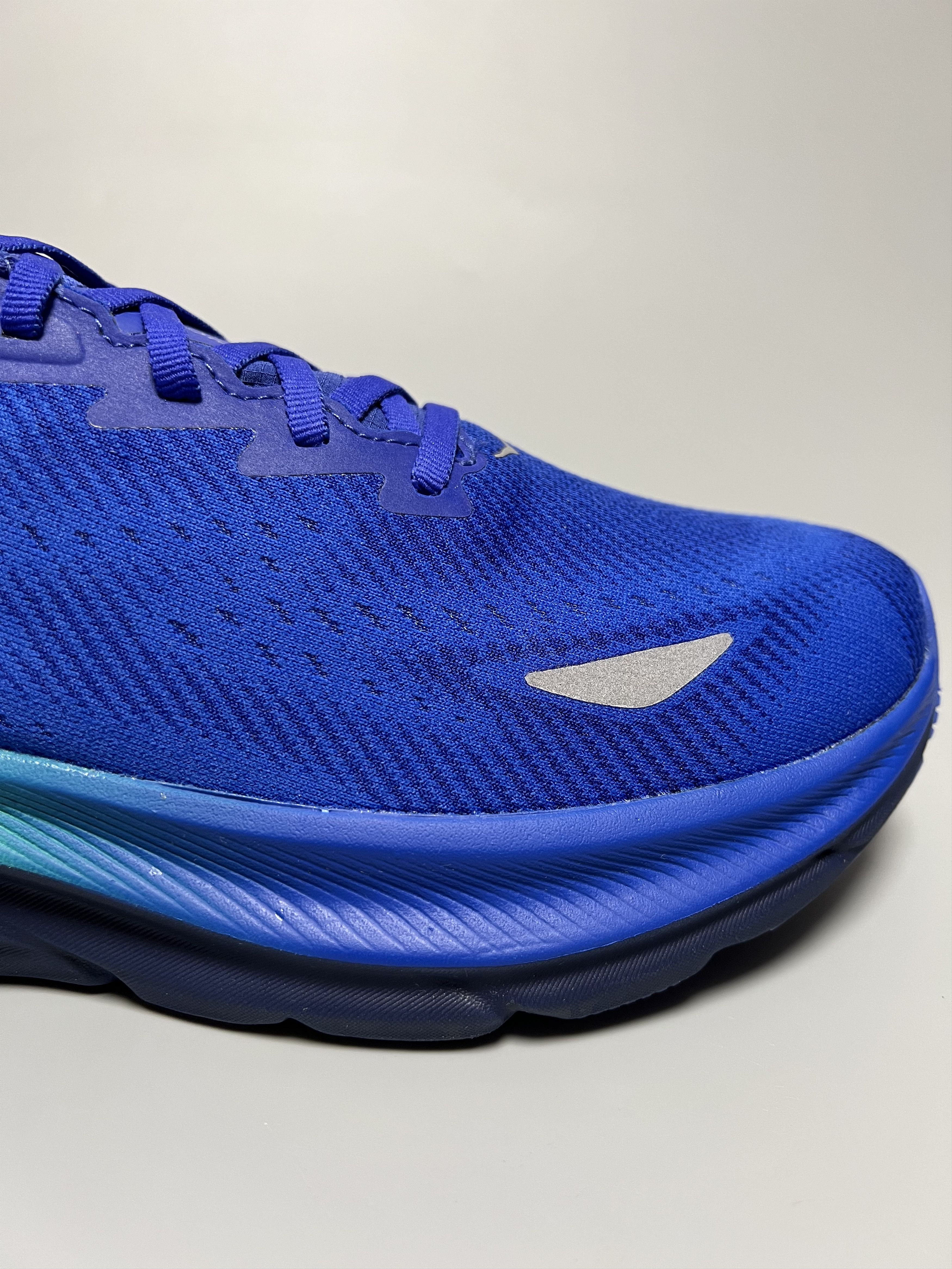 Hoka 10.5D Hoka One One Clifton 9 Gore-Tex Running Shoes Size US 10.5 / EU 43-44 - 13 Thumbnail