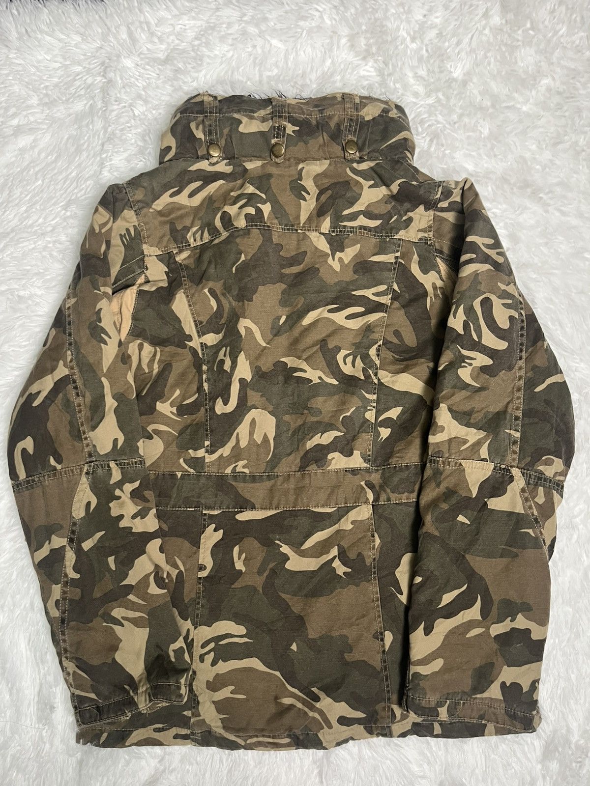 Japanese Brand 2000s Japanese Brand AR bono fur jacket military Size US L / EU 52-54 / 3 - 7 Thumbnail