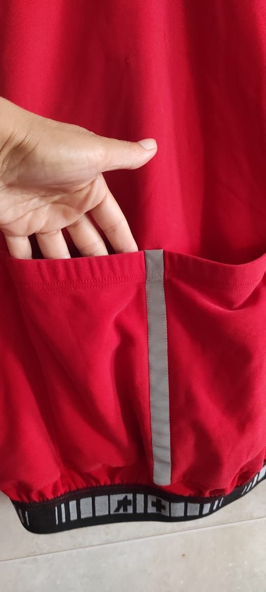 Other Ladies Assos Cycling Racing Red Jersey Longsleeve Jacket Size S / US 4 / IT 40 - 4 Thumbnail