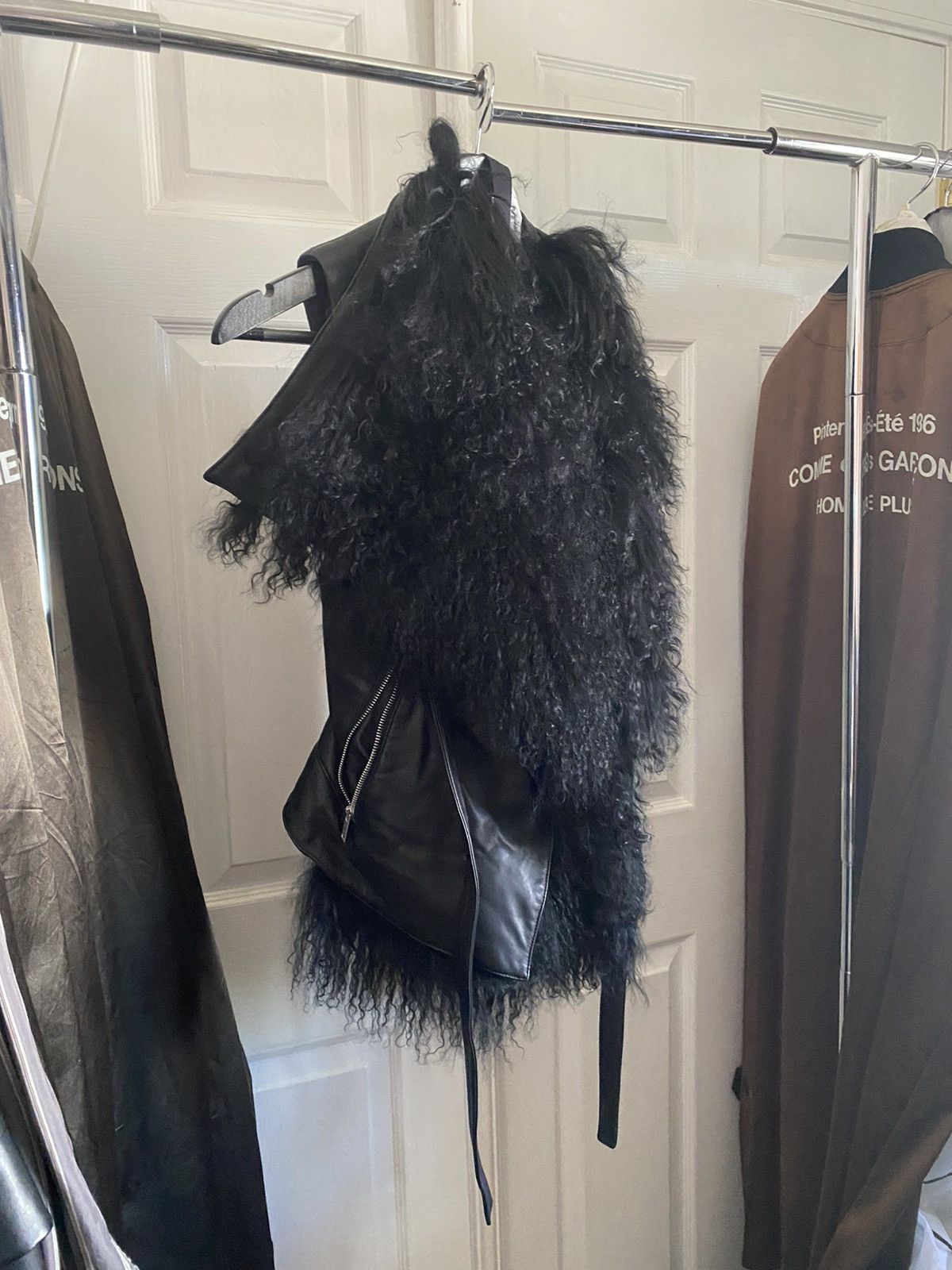 Image of Gareth Pugh Fur Vest in Black, Women's (Size Small)