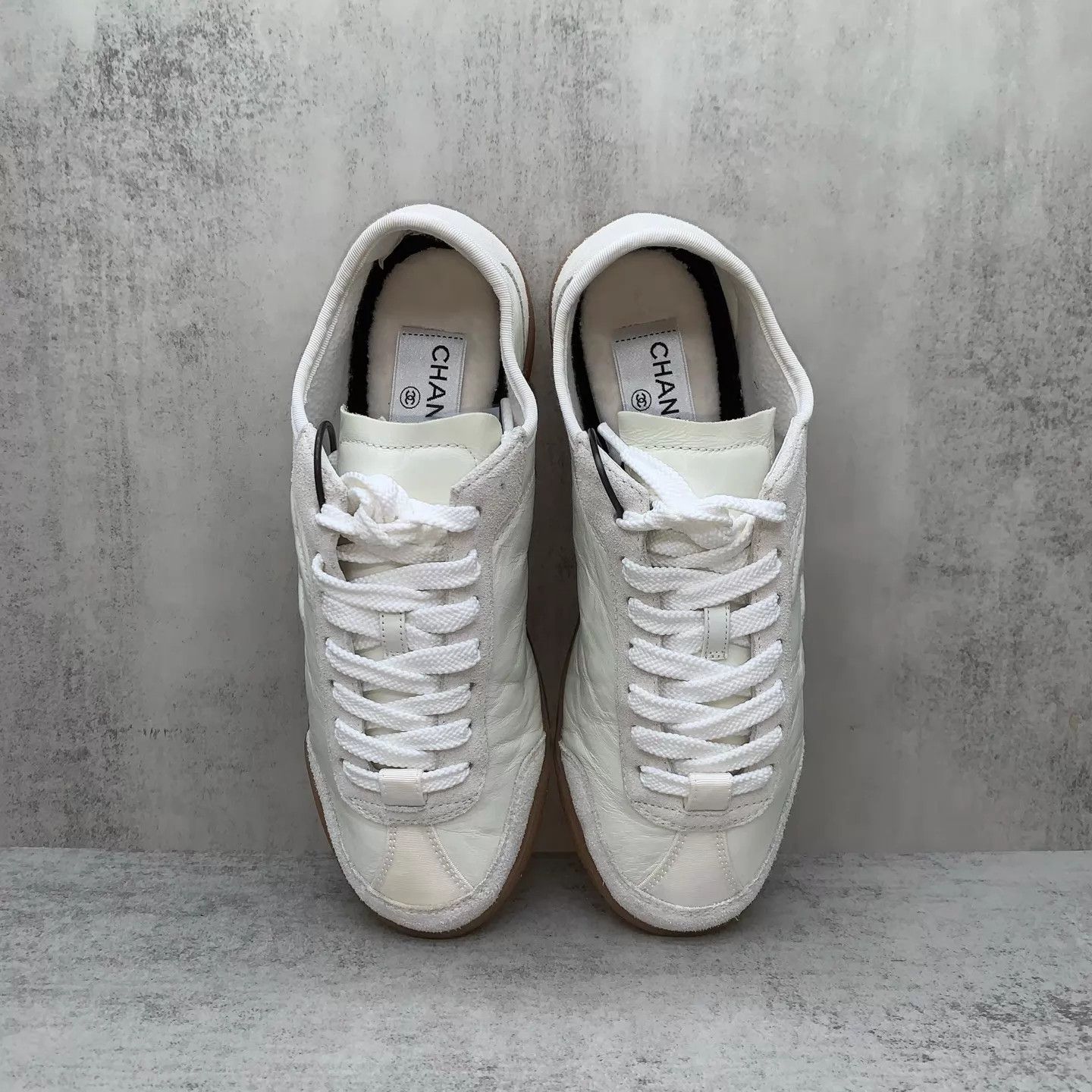 Chanel Chanel White CC Deauville Sneaker Size US 5.5 / IT 35.5 - 6 Thumbnail