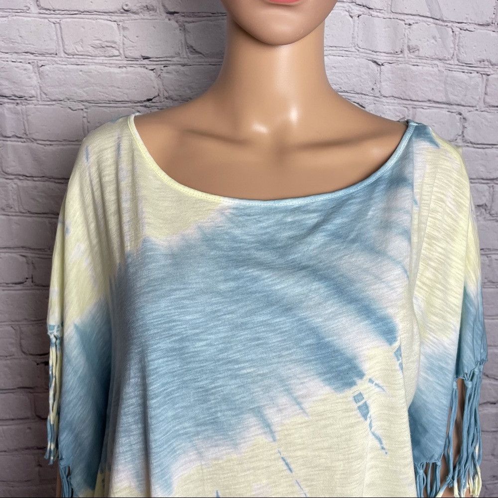 Free People NWT New $88 Free People Movement Fringe Top Poncho Tie Dye Size S / US 4 / IT 40 - 2 Thumbnail