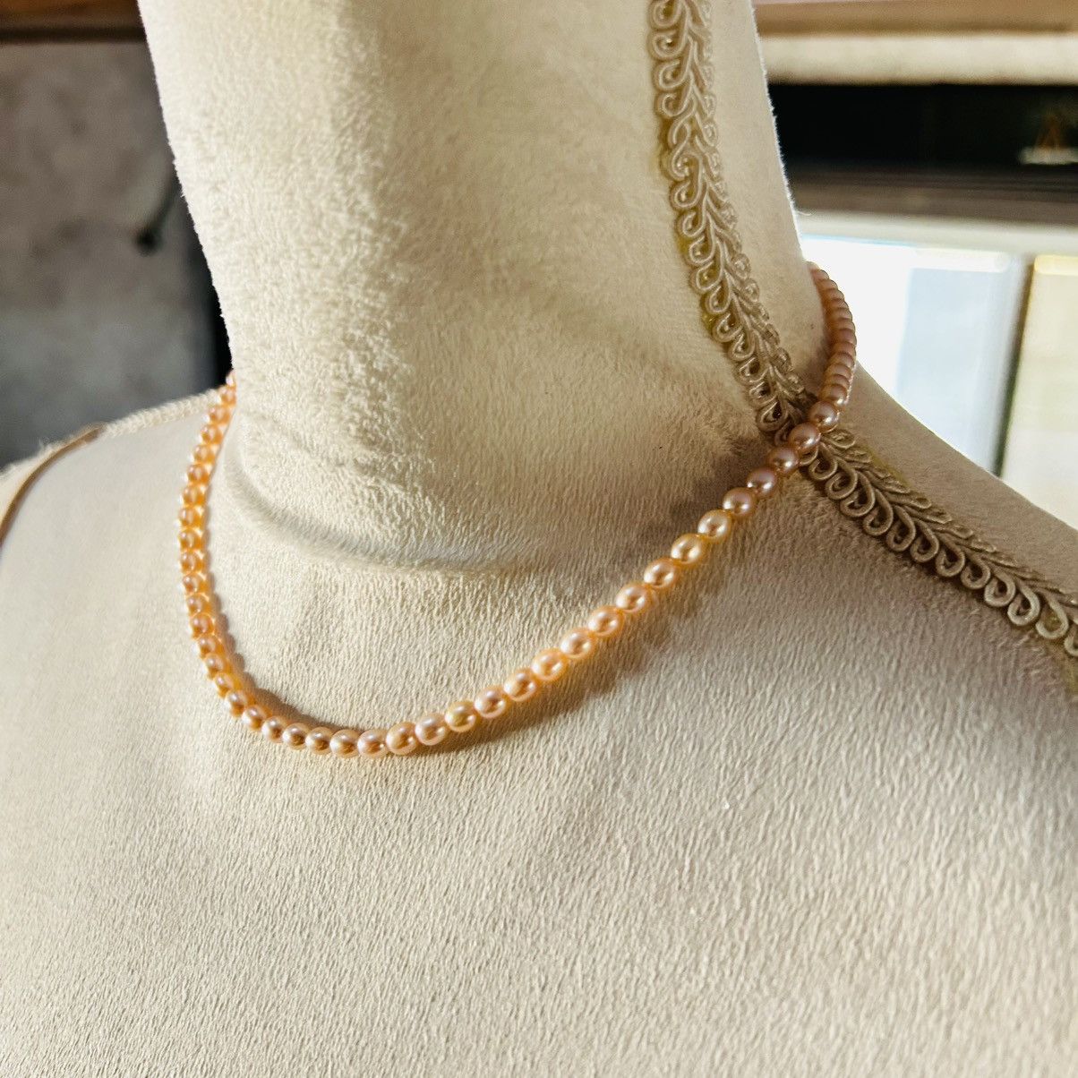 Vintage Vintage 70s elegant light peach genuine pearl necklace Size ONE SIZE - 3 Thumbnail