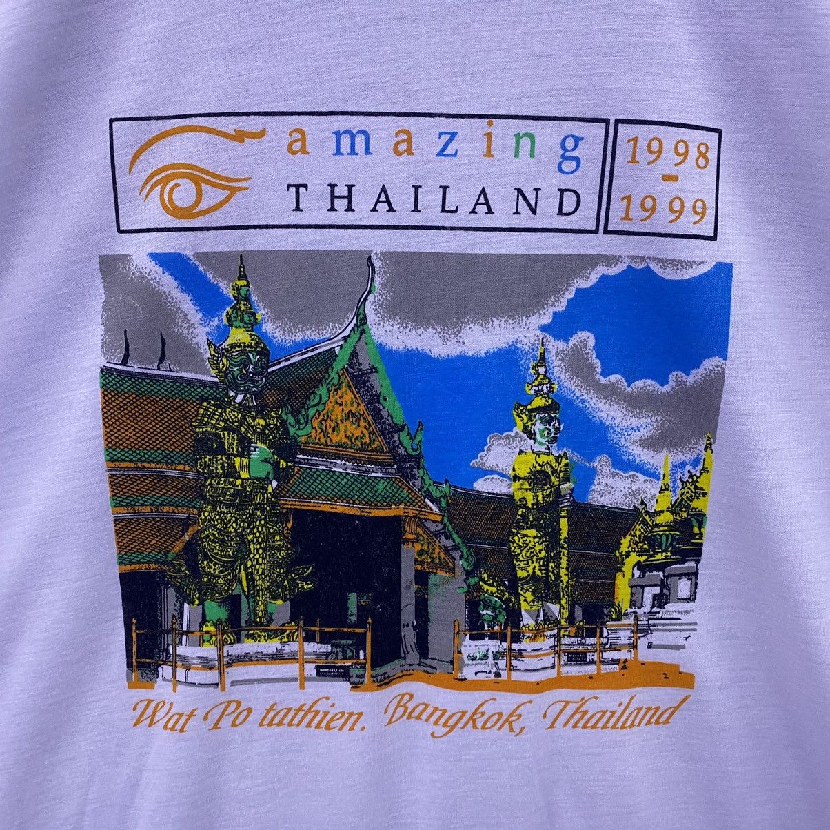 Vintage Vintage Thailand Tshirt size L Y2K Style Size US L / EU 52-54 / 3 - 2 Thumbnail