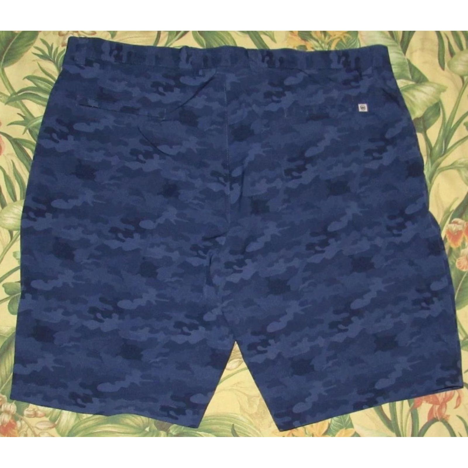 Peter Millar PETER MILLAR Crown Sport Shackleford 9" Chino Shorts 40 Mens Regular XS Chino Blue 90% Polyester 10% Spandex Size US 40 / EU 56 - 3 Thumbnail