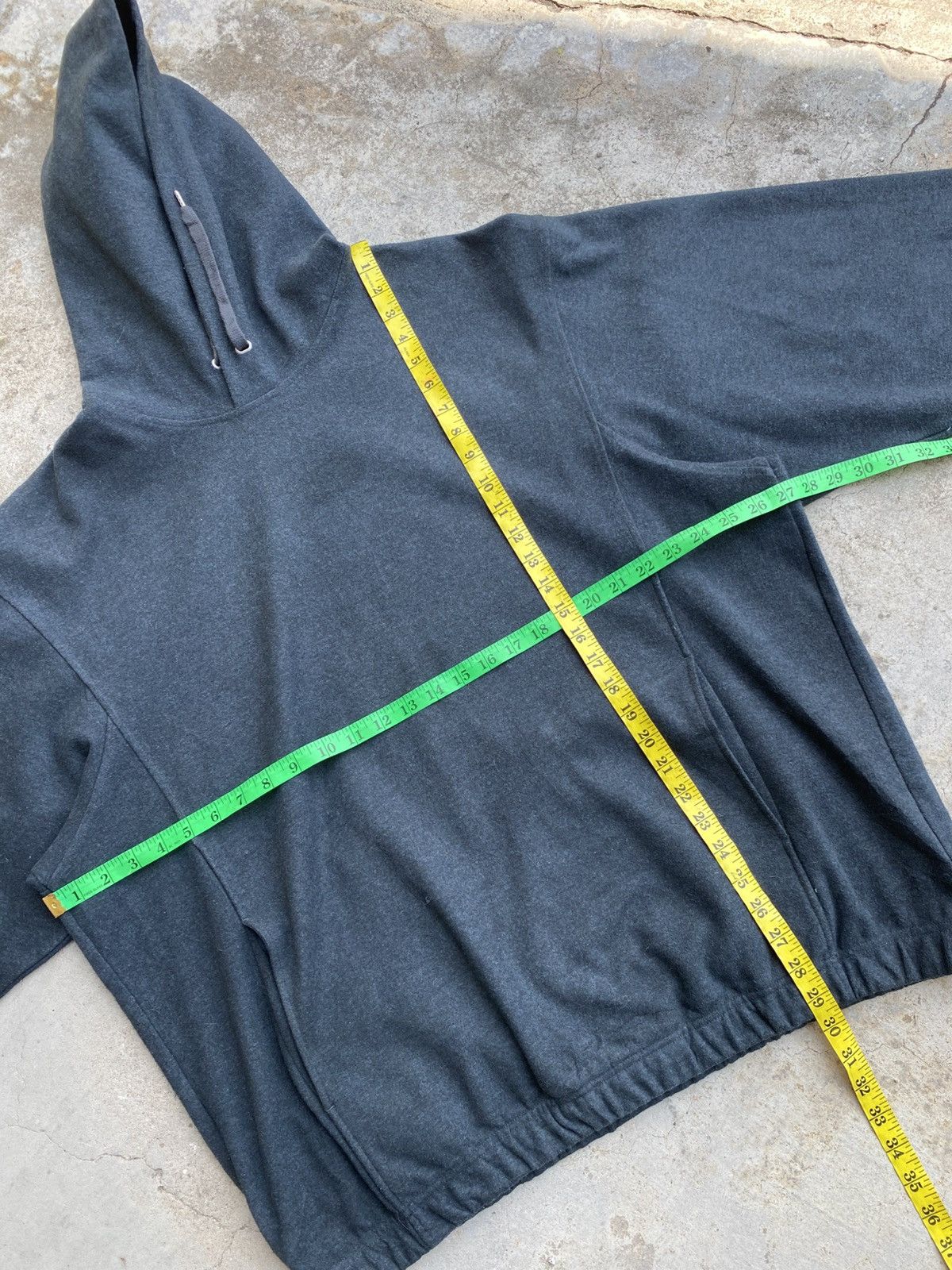 Lemaire × Uniqlo Uniqlo x Lemaire Hoodie - oversizes 27.3” x 29.5” Size US XXL / EU 58 / 5 - 8 Thumbnail