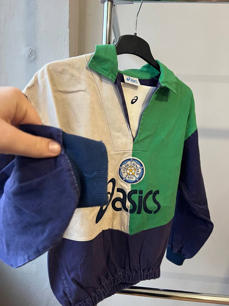 Asics VERY RARE 1993/94 LEEDS UNITED DRILL TRACK JACKET SIZE S Size US S / EU 44-46 / 1 - 12 Thumbnail