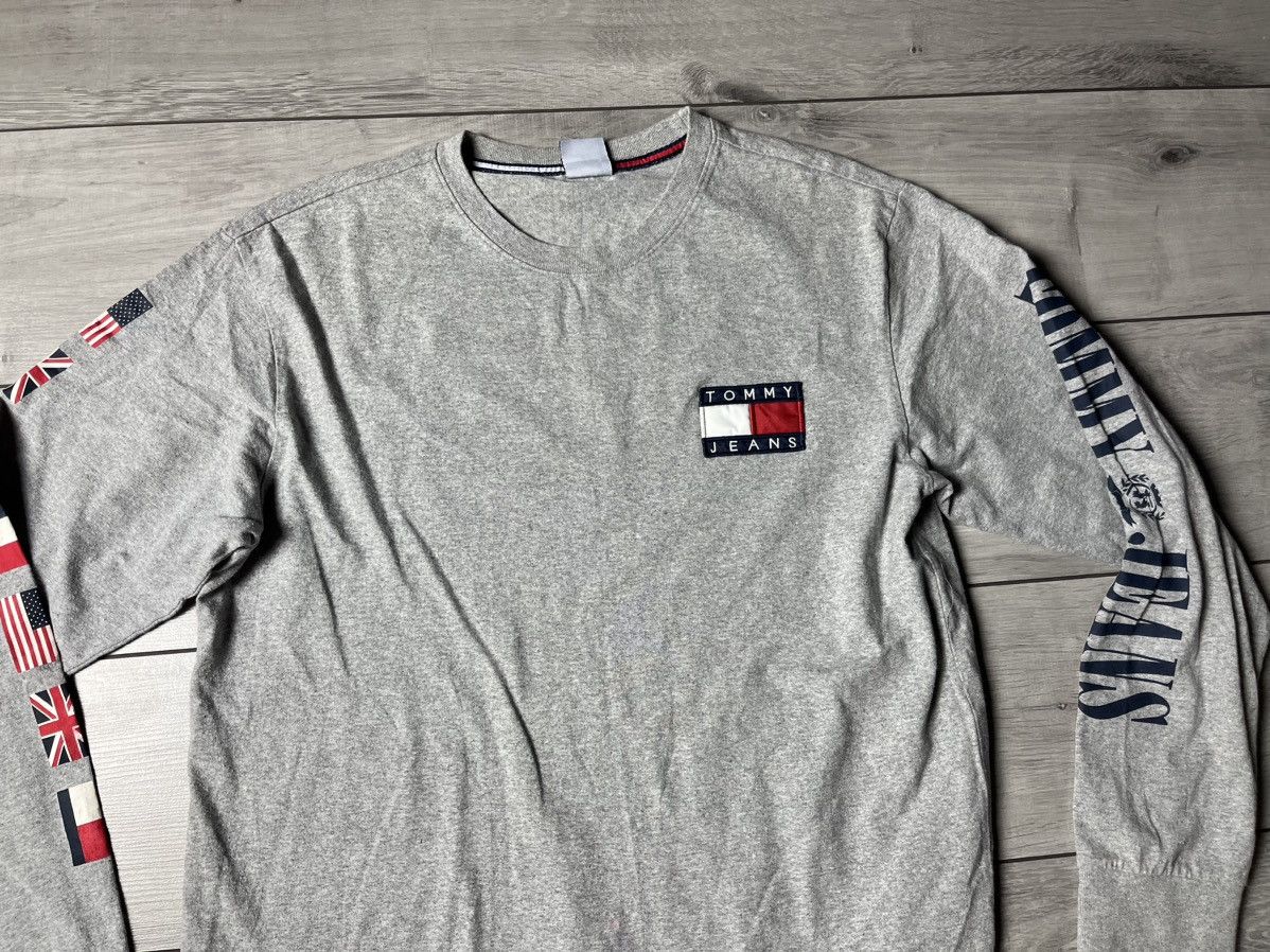 Tommy Hilfiger Tommy jeans long sleeve worldwide size XLarge Size US XL / EU 56 / 4 - 3 Thumbnail