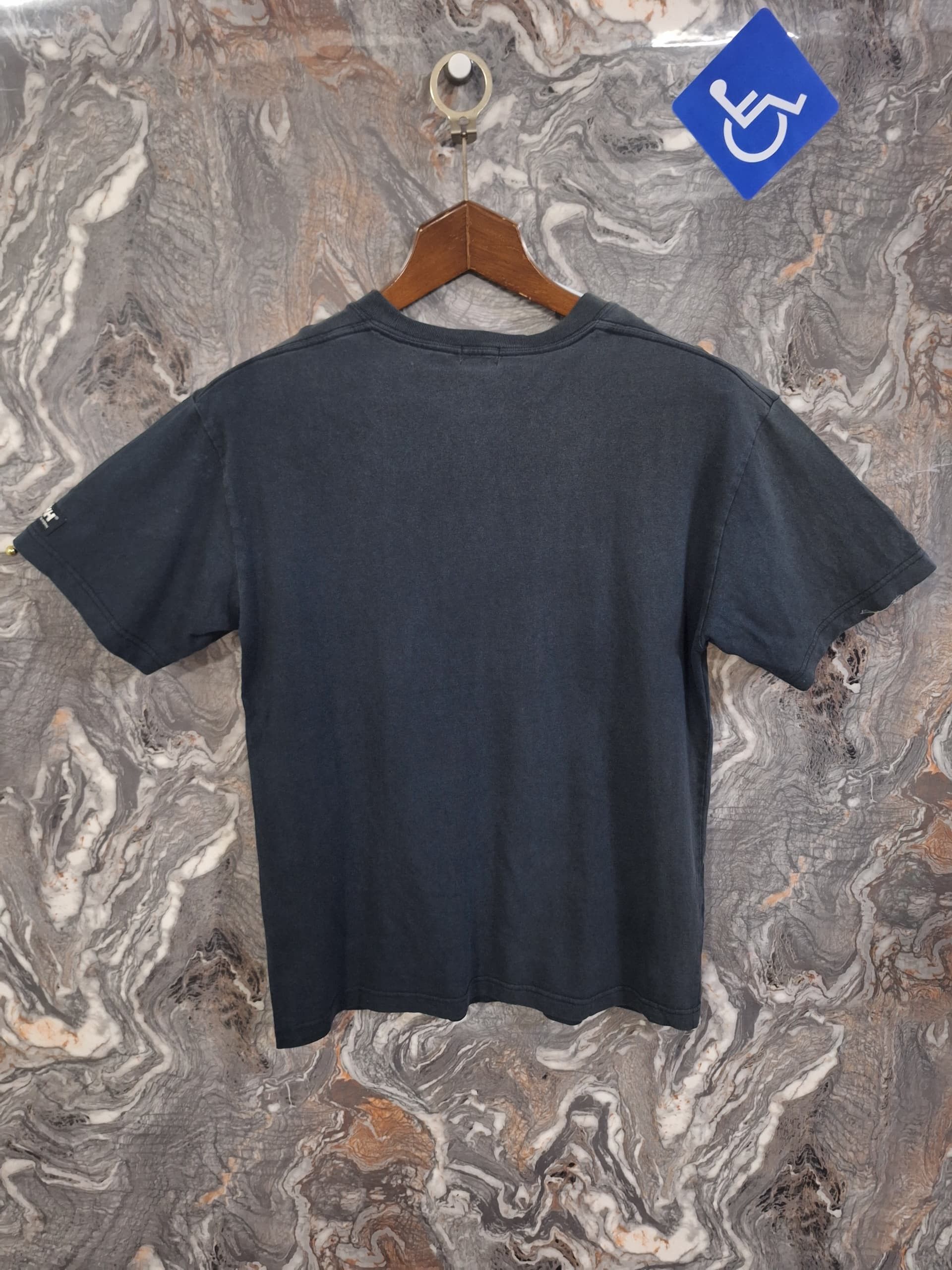 Helly Hansen Vintage Helly Hansen t shirt Size US M / EU 48-50 / 2 - 4 Thumbnail