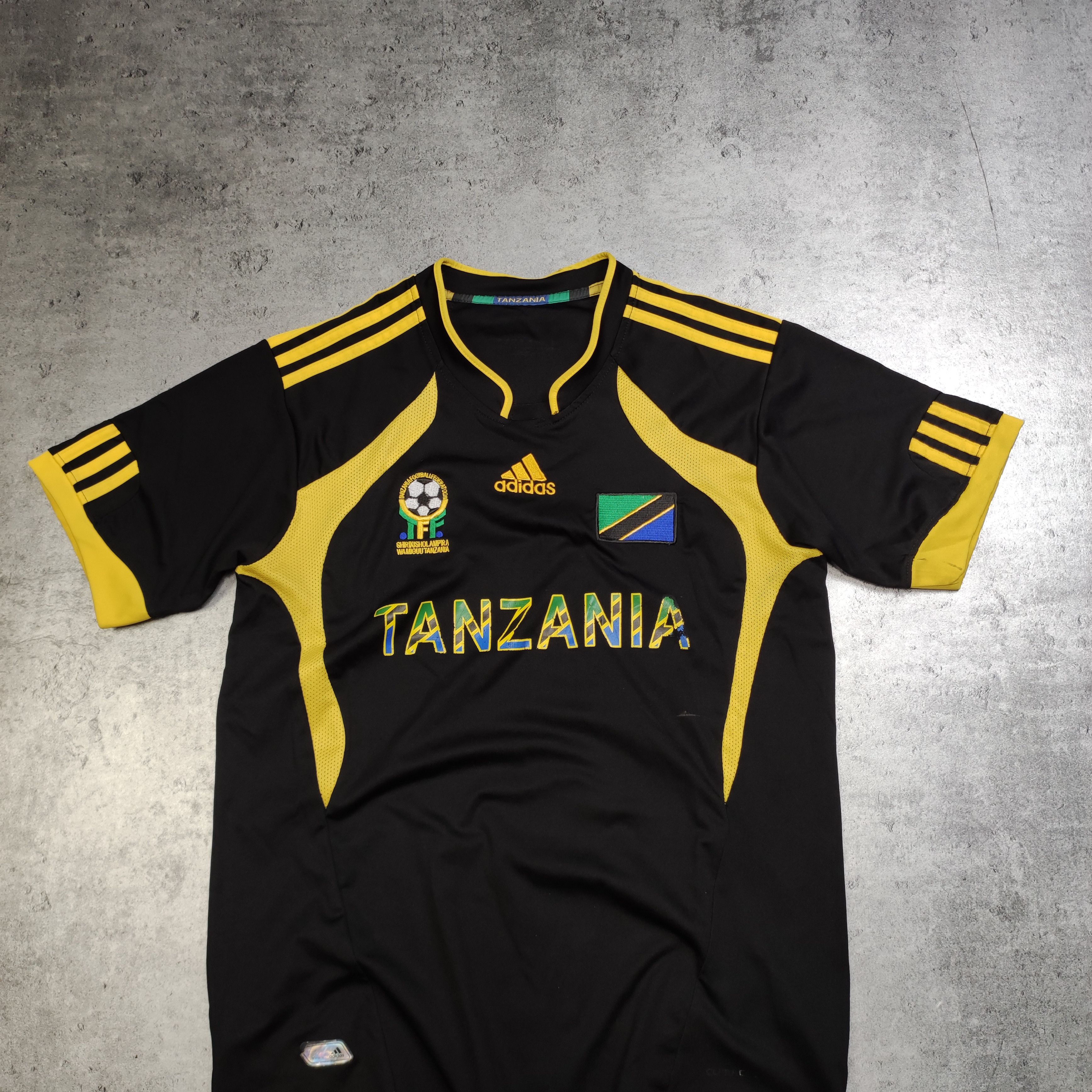 Vintage RARE Adidas Tanzania Africa National Team Football Jersey Size US M / EU 48-50 / 2 - 2 Thumbnail