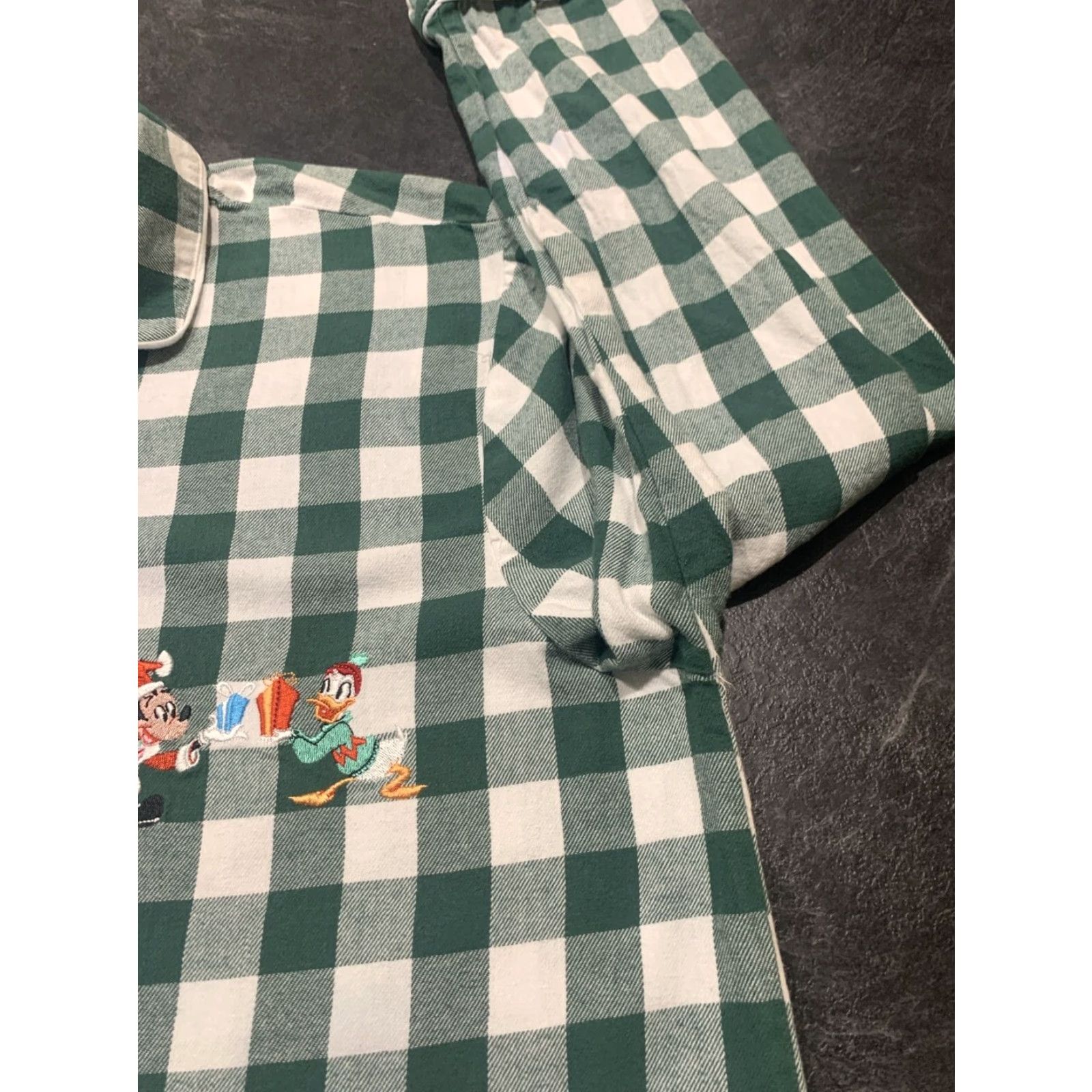 Disney Disney Mens XL Green Plaid Flannel Christmas Pajama Top Mickey Mouse Donald Duck Cartoon Character Size US XL / EU 56 / 4 - 3 Thumbnail