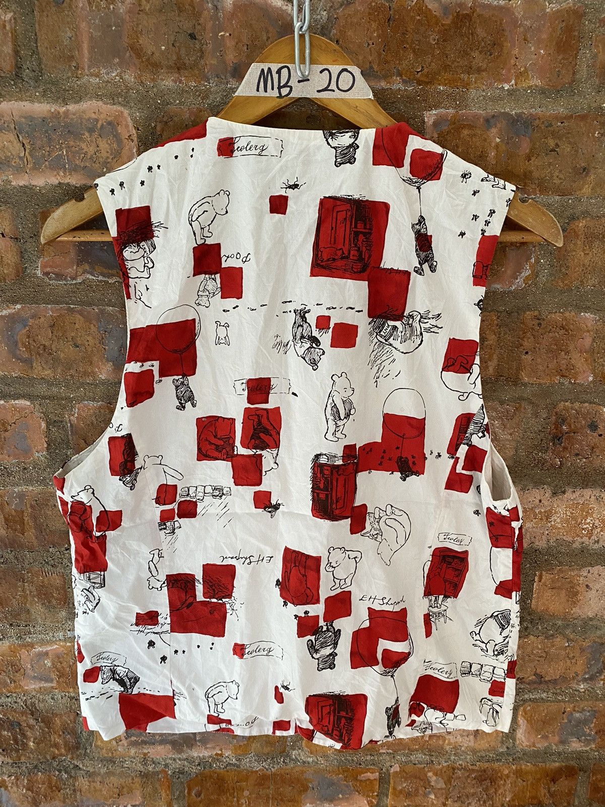 Iceberg 🔥1990s Iceberg X Disney winnie the pooh Size US S / EU 44-46 / 1 - 8 Thumbnail