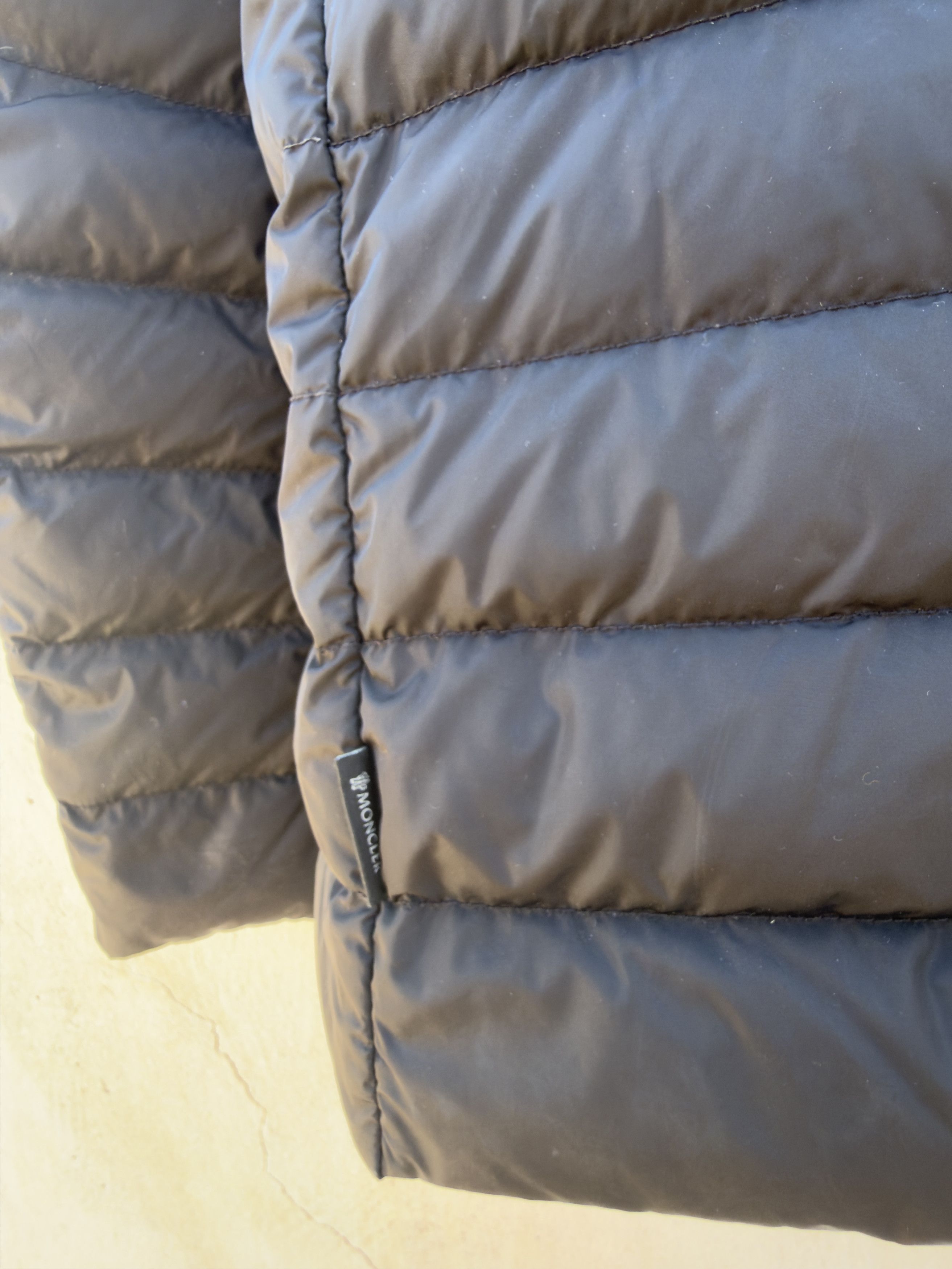Moncler 🔥 Moncler double breasted puffer jacket size 0 xs Size XS / US 0-2 / IT 36-38 - 3 Thumbnail