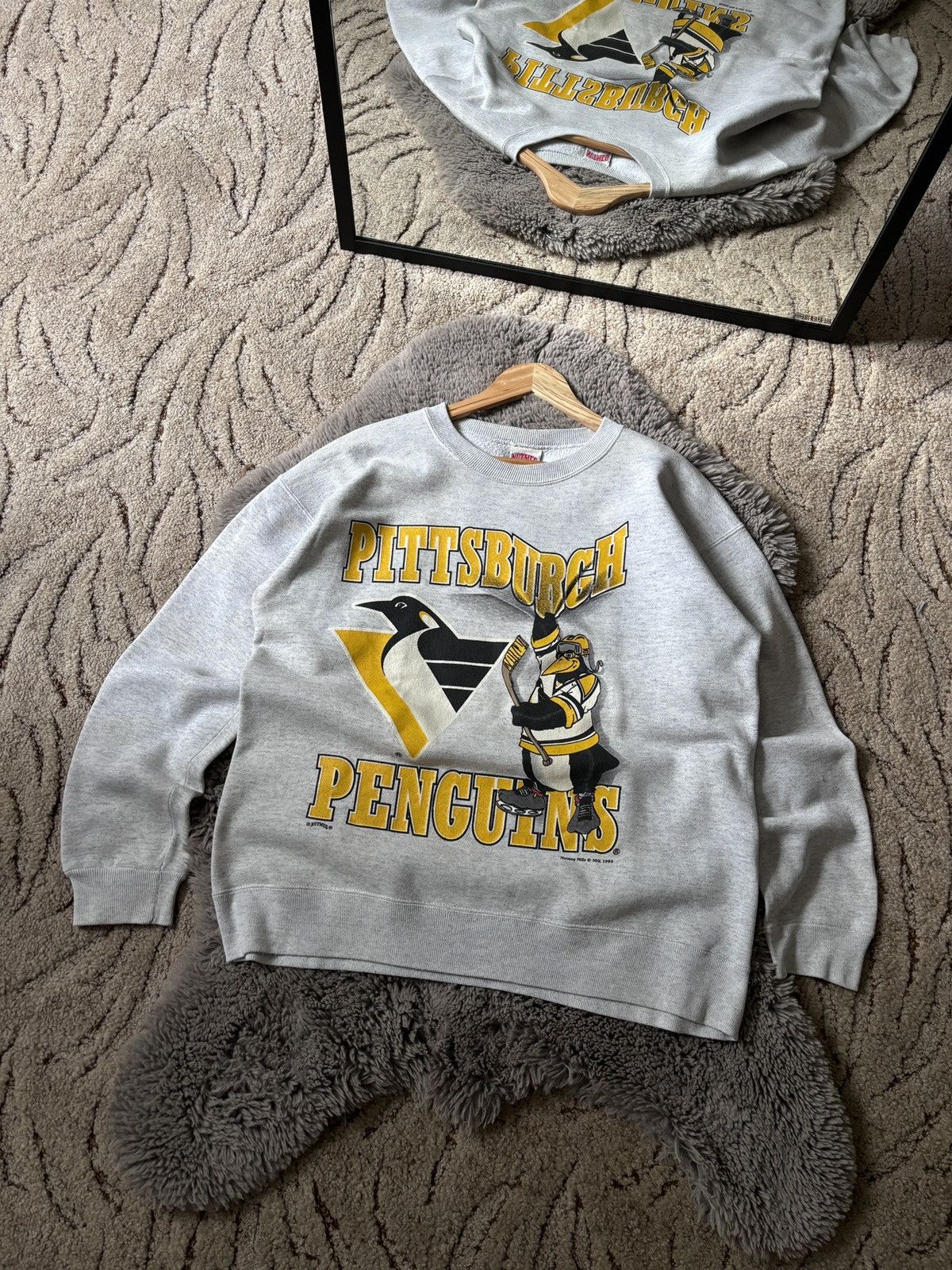 NHL × Vintage Pittsburgh Penguins sweatshirt NHL 1994 vintage sweater Size US L / EU 52-54 / 3 - 1 Thumbnail