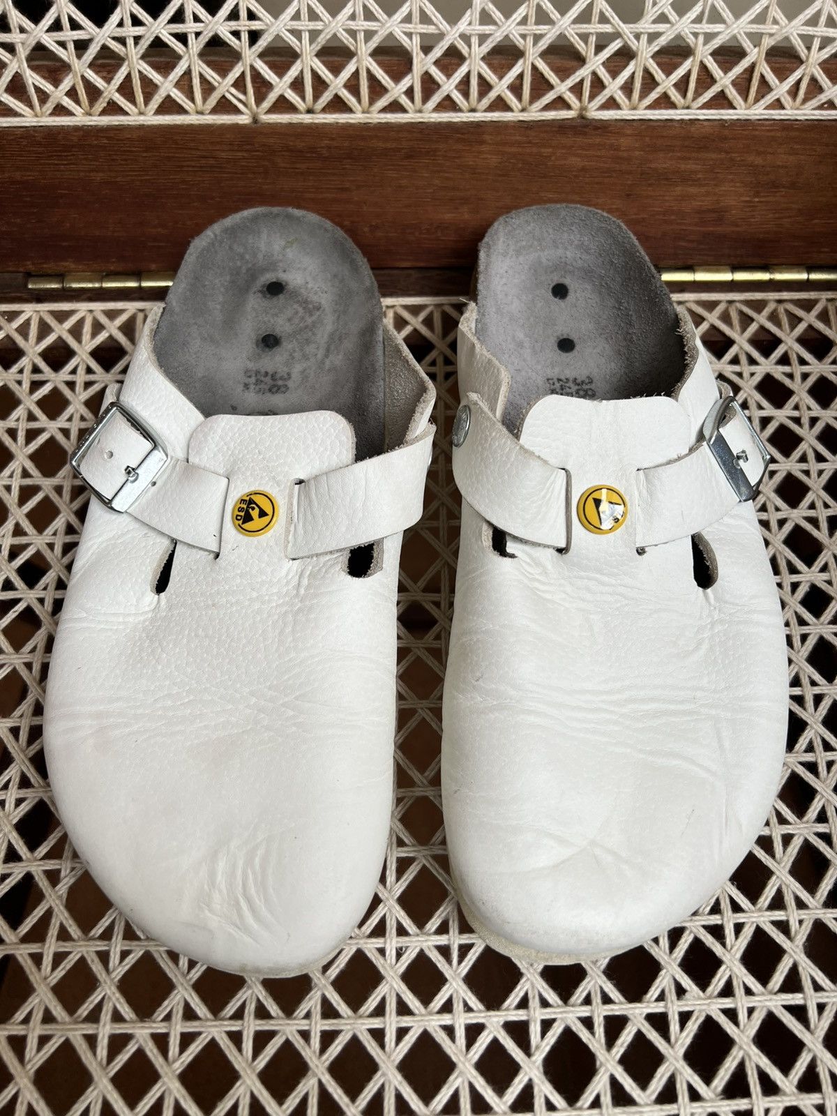 Birkenstock Birkenstock Leather Boston White Comfort Clogs EU 38 Size US 8 / IT 38 - 6 Thumbnail