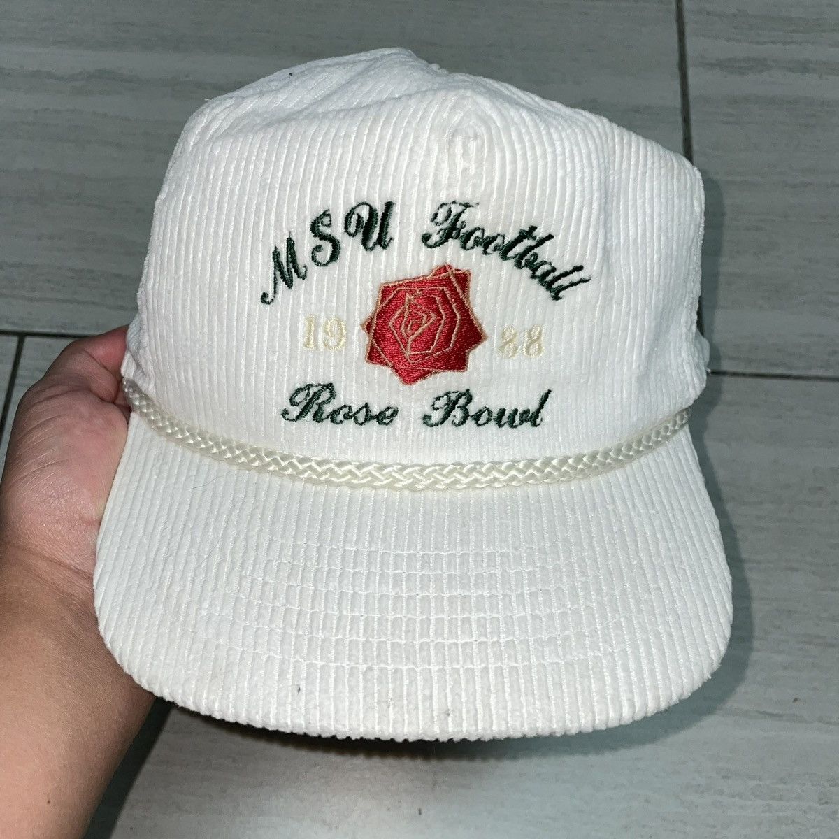 Other 1988 MSU Football Rosebowl Corduroy Strapback Size ONE SIZE - 1 Thumbnail