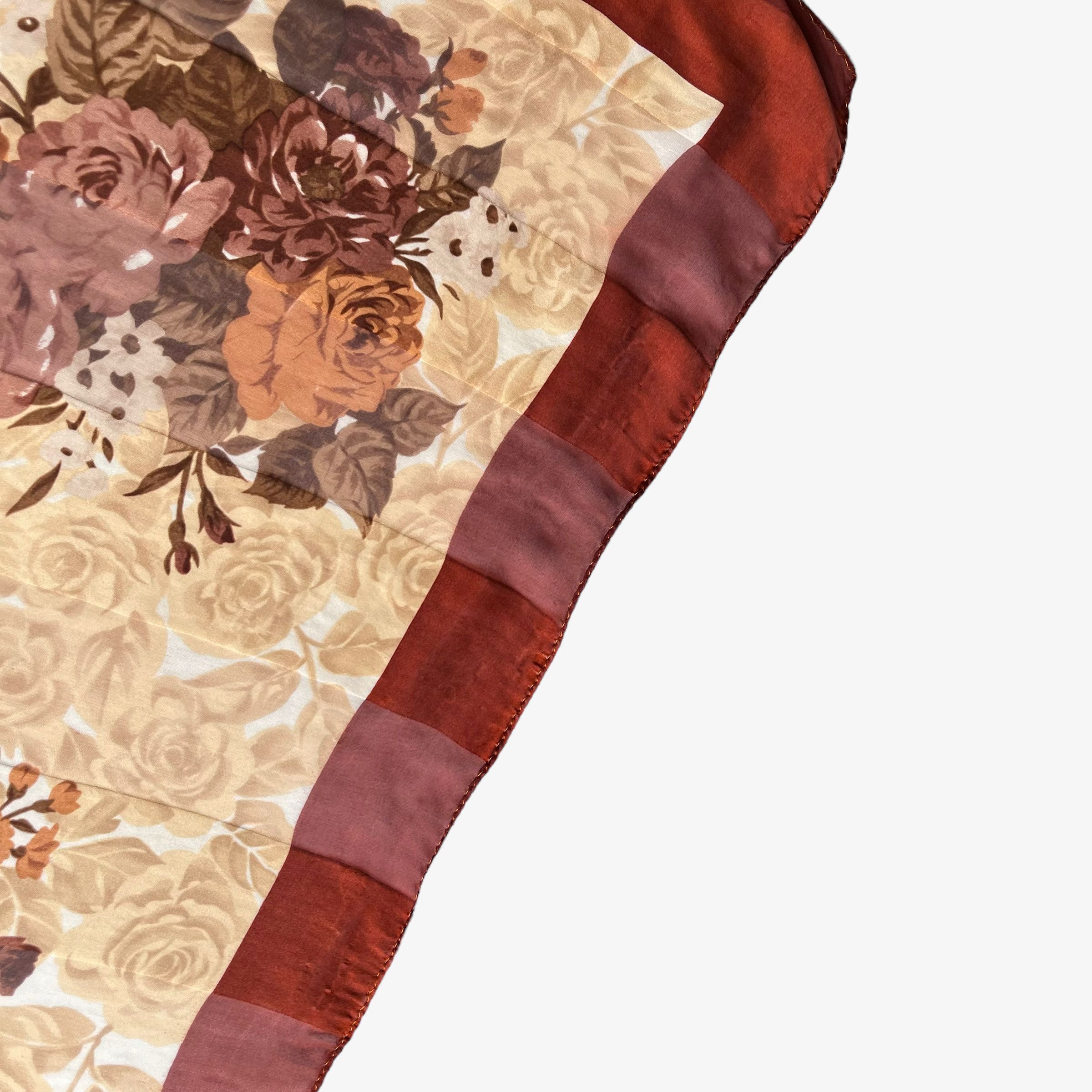 Paolo Gucci Vintage 80s Paolo Gucci Brown Floral Print Silk Scarf Size ONE SIZE - 5 Thumbnail