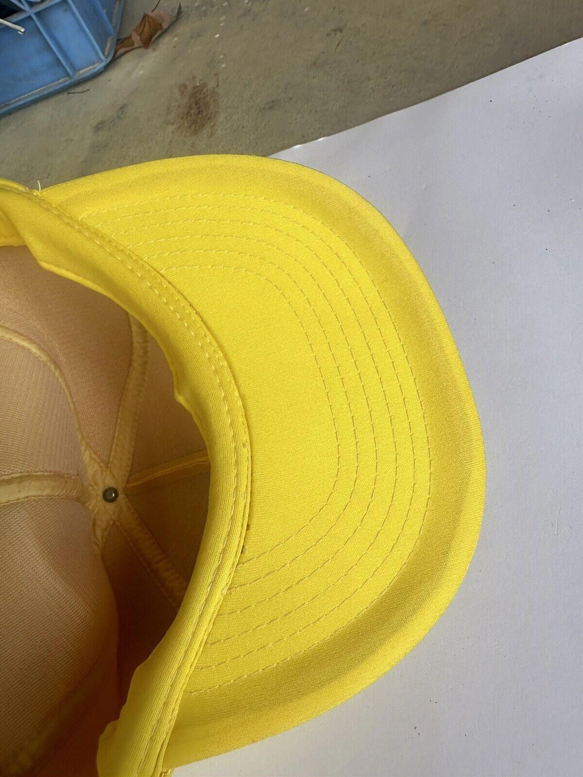 Supreme Vintage Supreme Snapback Hat Yellow Size ONE SIZE - 7 Thumbnail