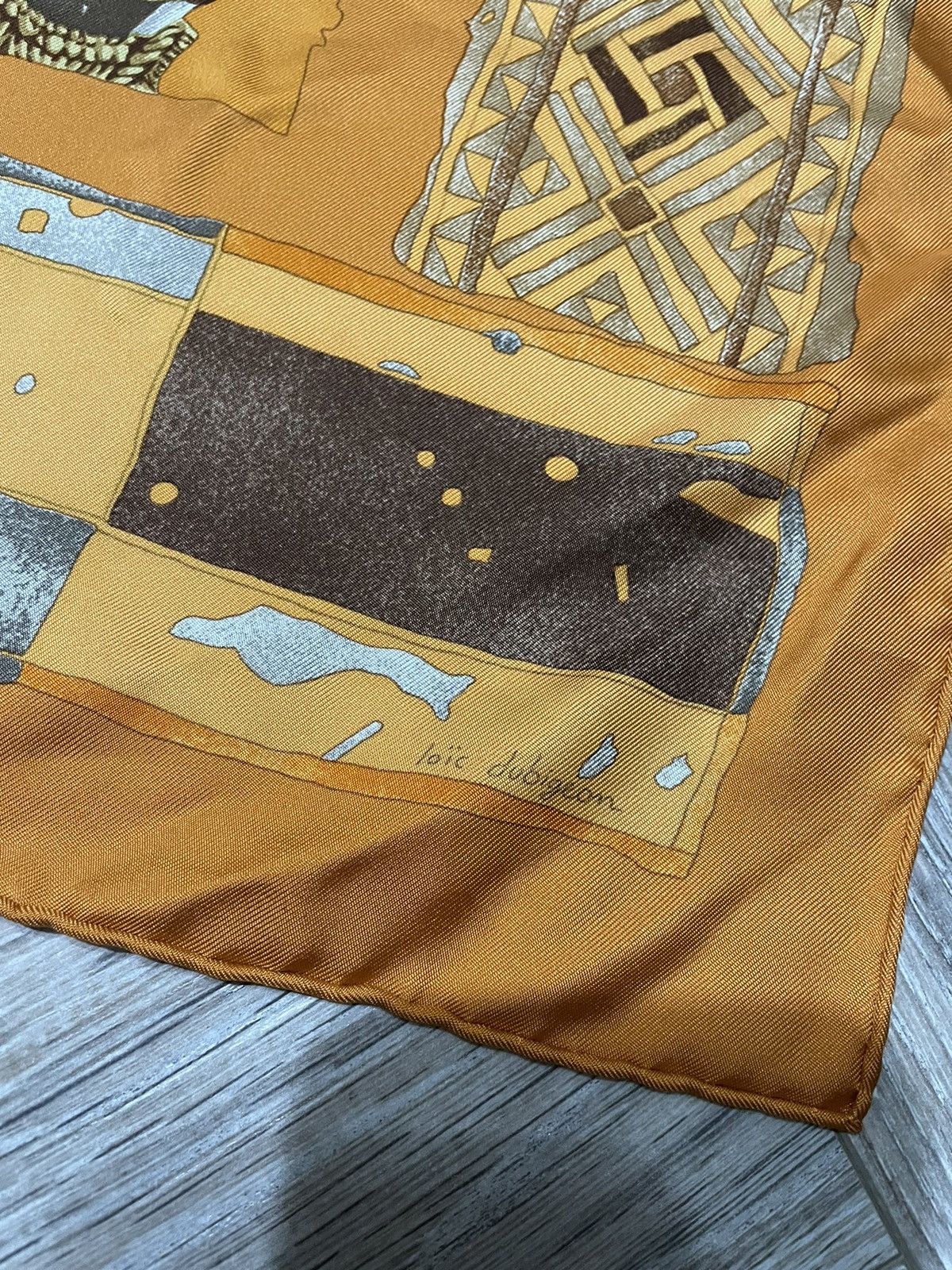 AUTHENTIC HERMES PERSONA SILK ORANGE SCARF LOIC DUBIGEON