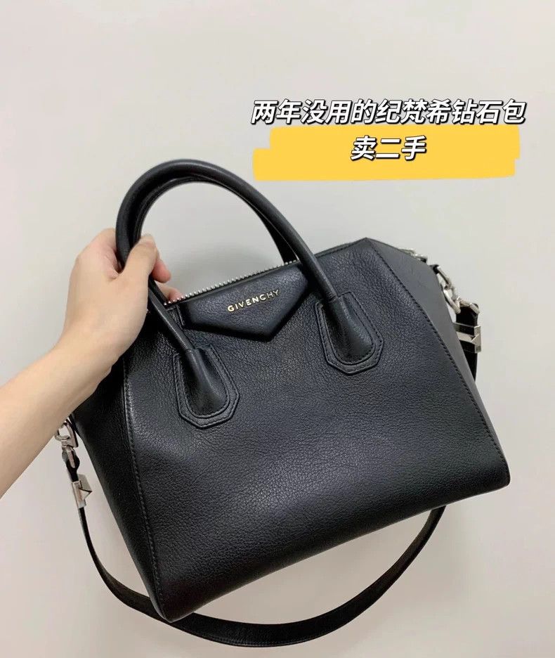 Other Givenchy Antigona black and silver grain cowhide shoulder Size ONE SIZE - 1 Thumbnail