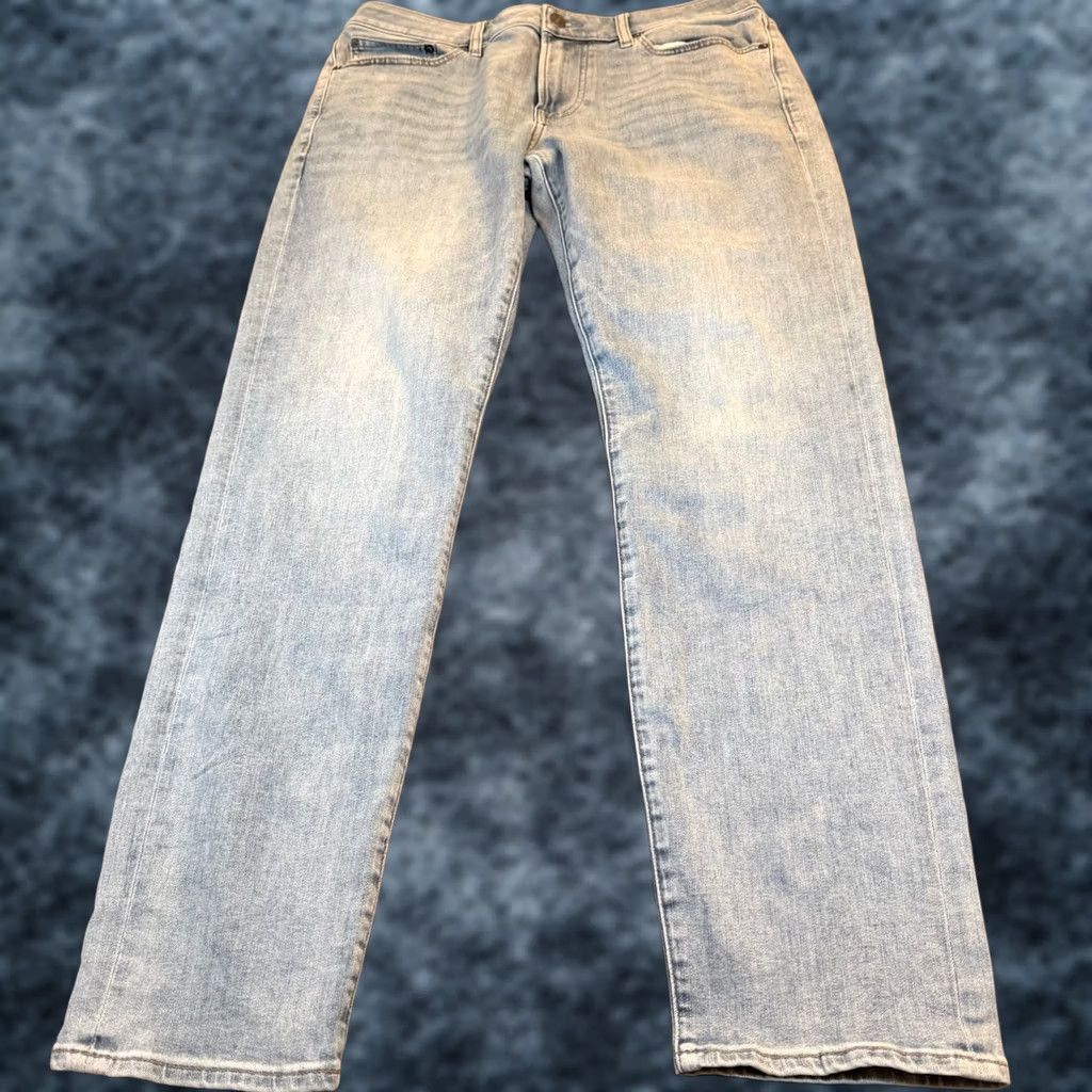 Express Express Athletic Slim Jeans Mens 31x32" Light Wash Denim Pants Blue Toya? Size US 31 - 1 Thumbnail