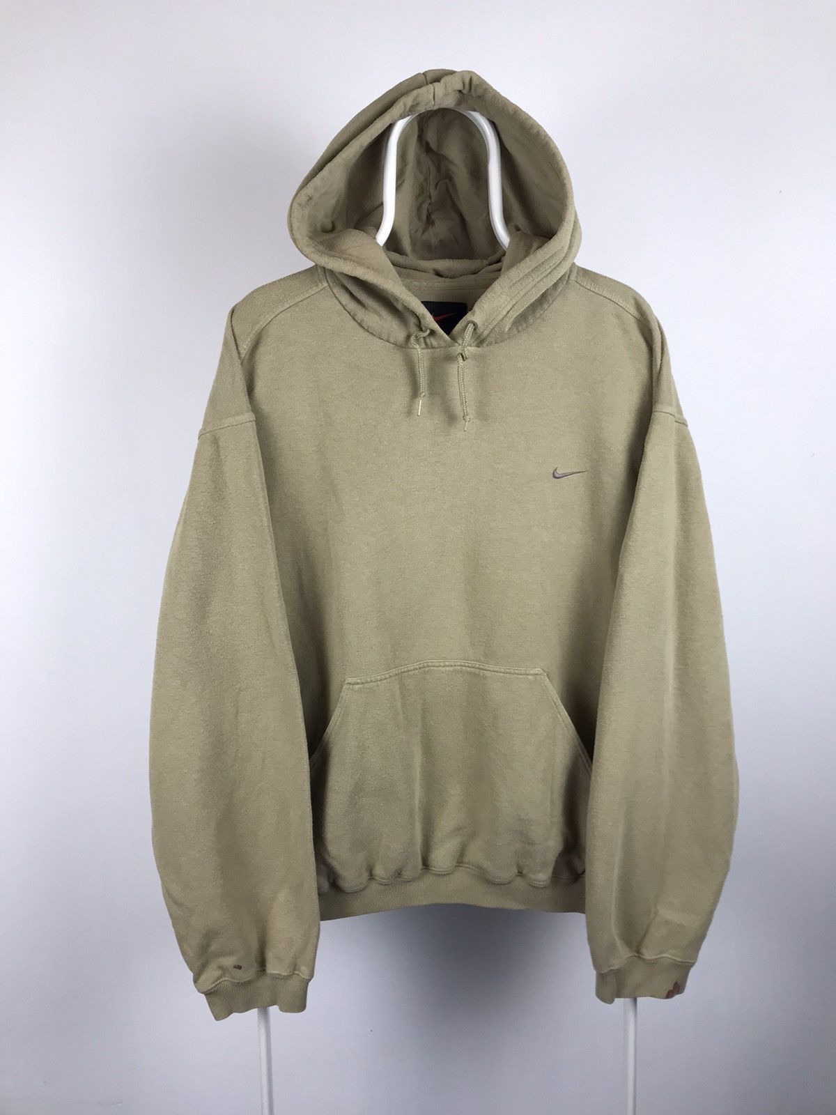 Vintage Vintage Nike Y2K Oversized Painted Hoodie Size US L / EU 52-54 / 3 - 1 Thumbnail