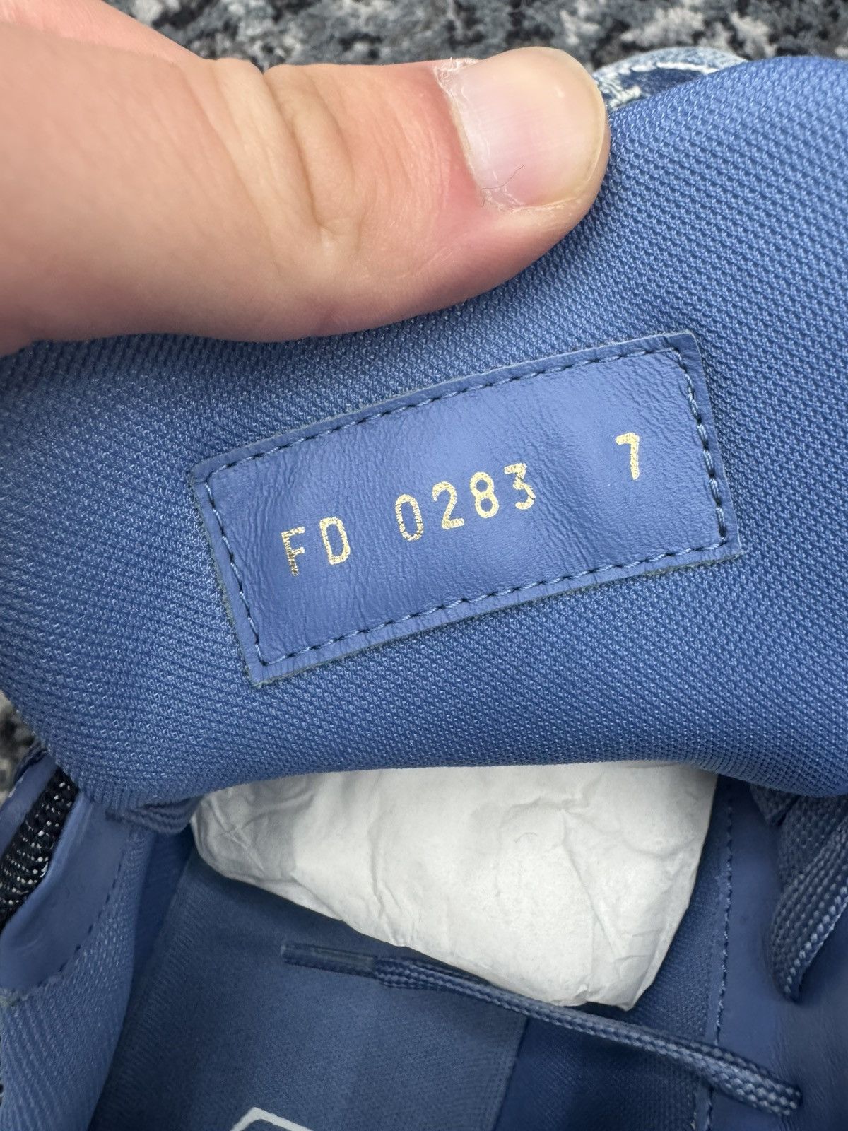 Louis Vuitton Louis Vuitton denim trainers Size US 9 / EU 42 - 13 Thumbnail