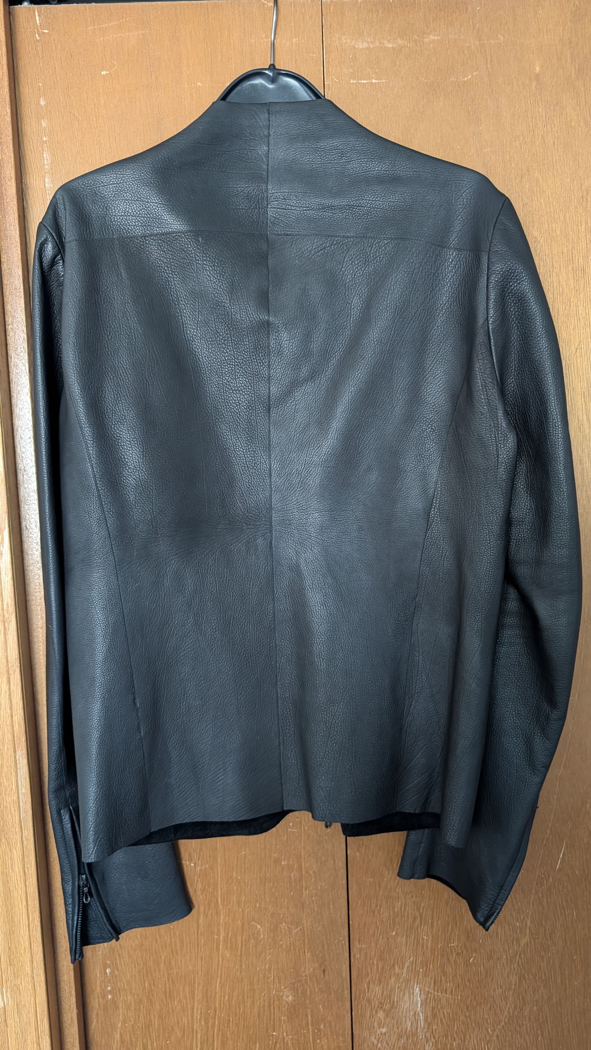 KAZUYUKI KUMAGAI ATTACHMENT Calf Leather Collarless Jacket