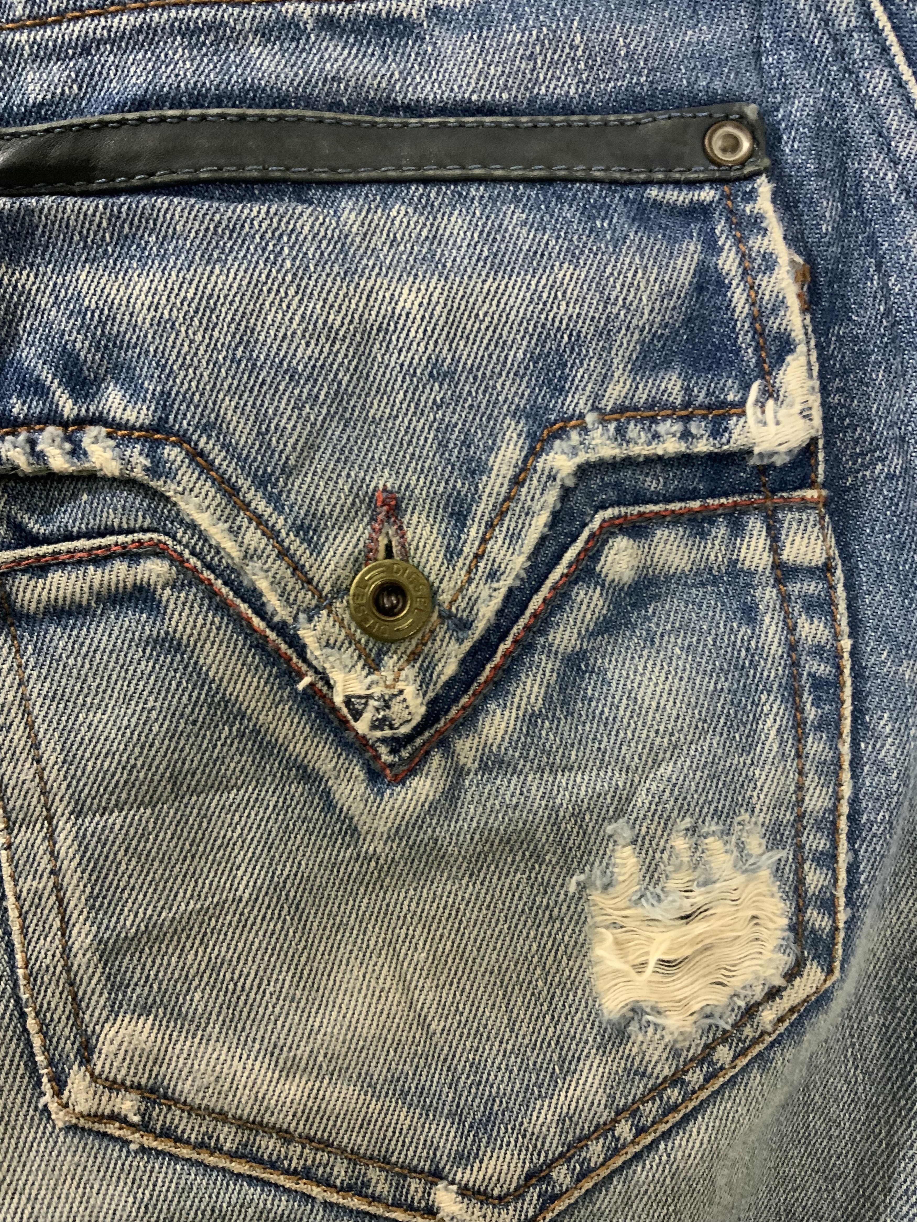 Japanese Brand Diesel Only the Brave Man Denim Division Jeans Size US 28 / EU 44 - 12 Thumbnail