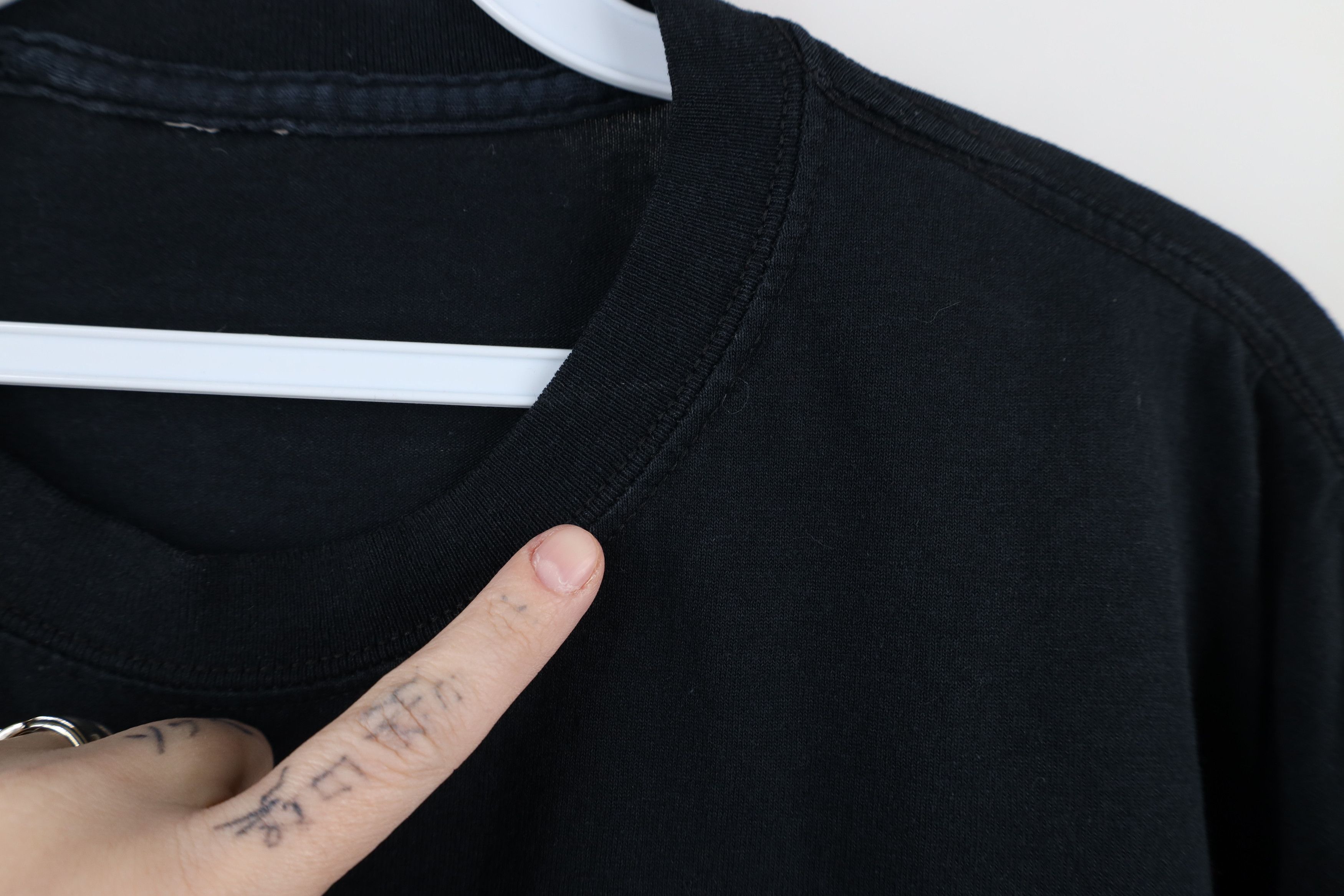 Vintage Vintage 90s Streetwear Heavyweight Cotton T-Shirt Black Size US XL / EU 56 / 4 - 4 Thumbnail