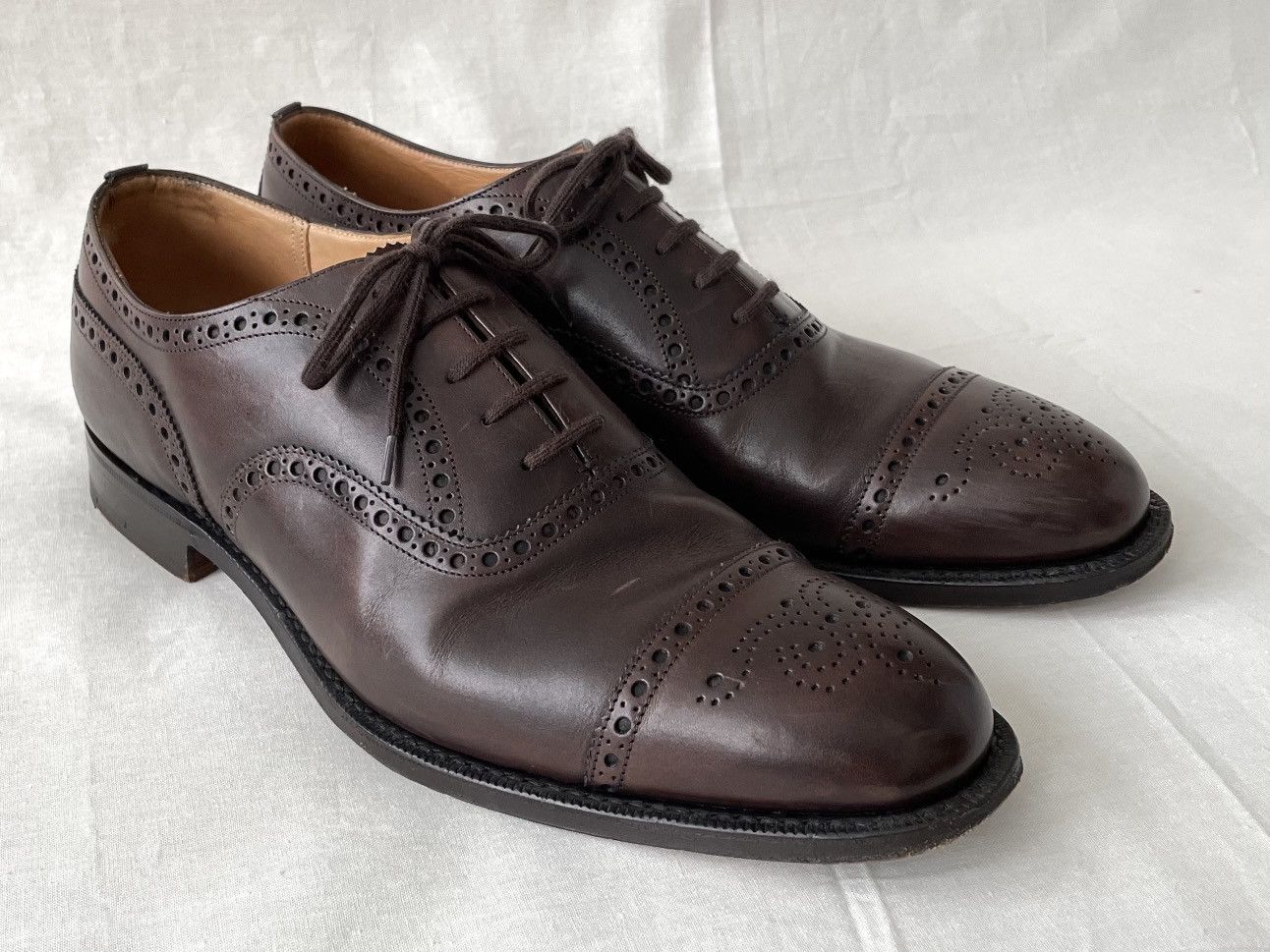 Church's Church's Diplomat Oxford Brogue Custom Grade Made in England Size US 10 / EU 43 - 2 Thumbnail