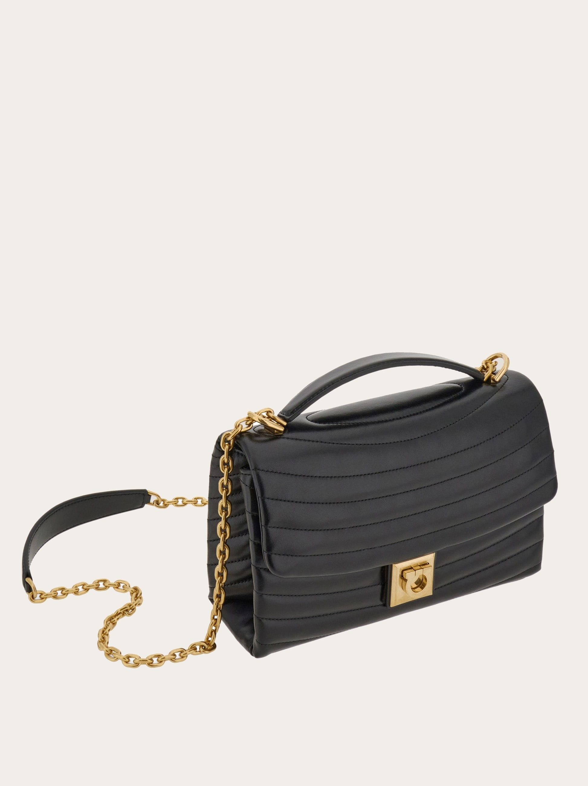 Salvatore Ferragamo o1s1rm0325 Size: OS / Shoulder Bag in Black Size ONE SIZE - 5 Thumbnail