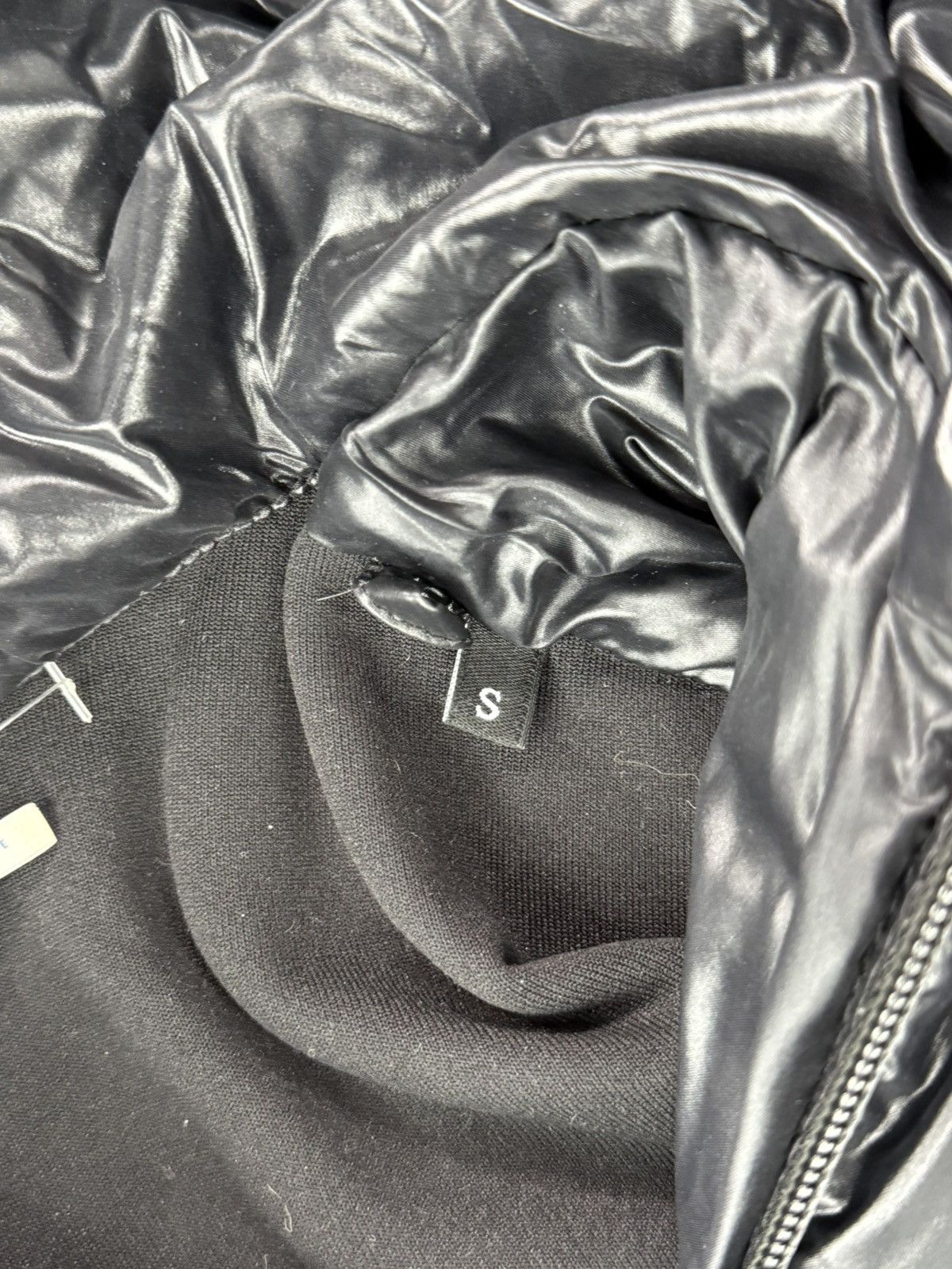 Moncler black moncler coat Size US S / EU 44-46 / 1 - 4 Thumbnail