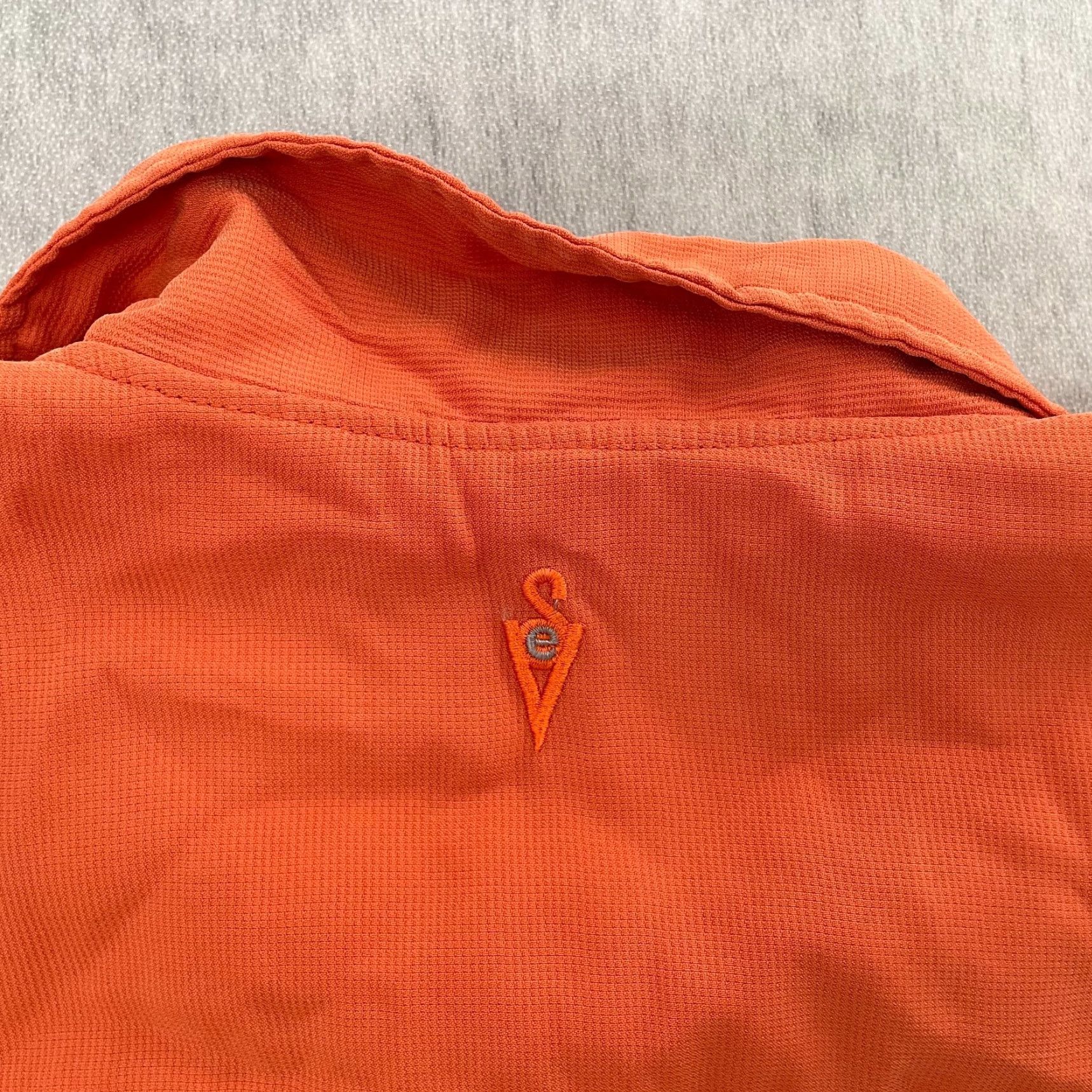 Vintage SCOTTeVEST Shirt Adult 2XL Orange Travel Hidden Pockets Button-Up Collared Men XX-Large Casual, Workwear, Outdoor 90s Theme N/A Size US XXL / EU 58 / 5 - 7 Thumbnail