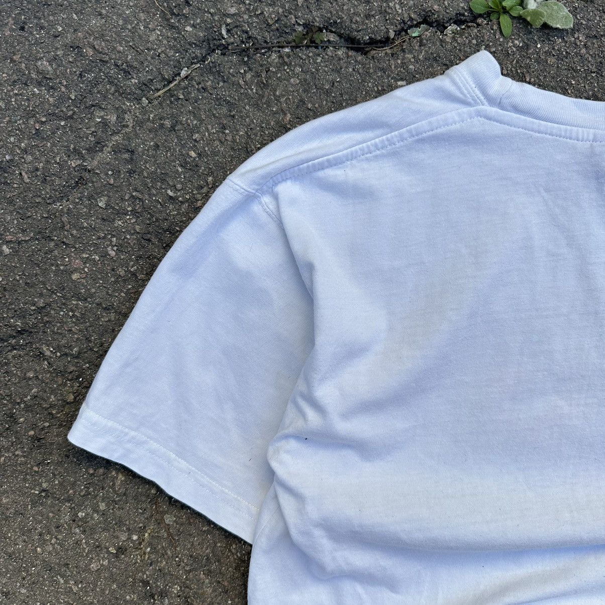 Japanese Brand × Vintage Vintage Japanese Style T-shirts Hong Kong Logo Y2K Style 90s Size US S / EU 44-46 / 1 - 8 Thumbnail