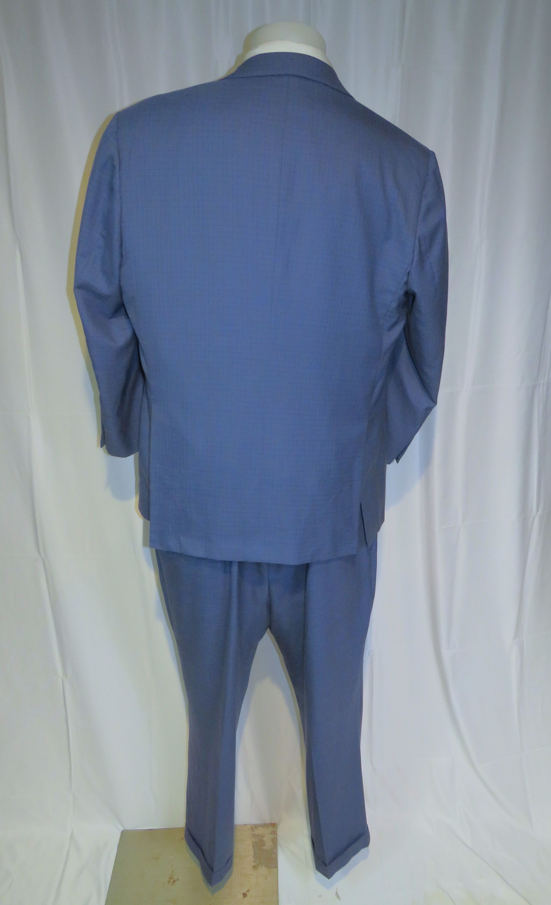 Kiton 14 Micron Mod Ego Blue Plaid Three Roll Two Suit 48R Size 48R - 2 Thumbnail
