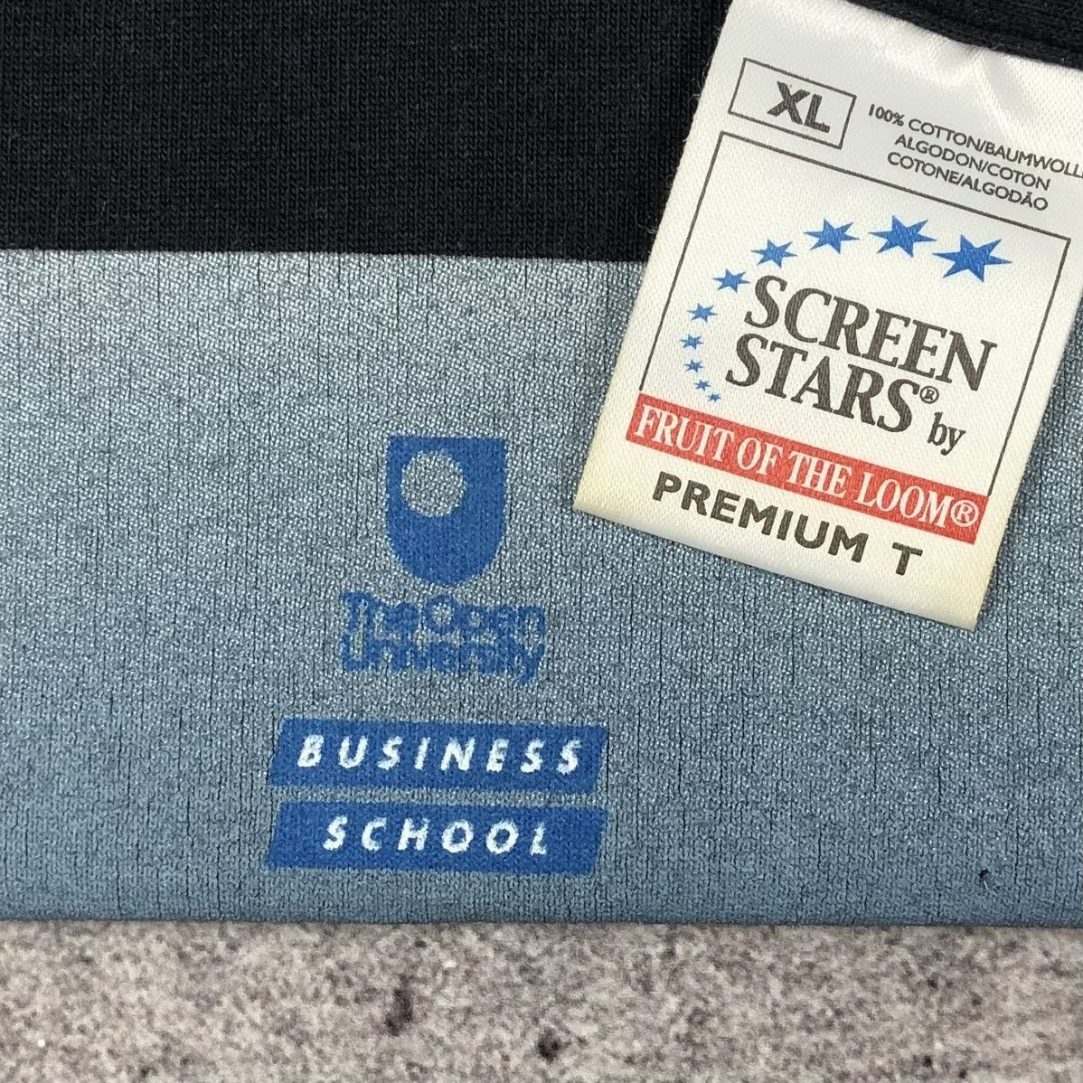 Vintage 90s MBA Managing Knowledge Grid Pyramid Cyber Graphic Tee Size US XL / EU 56 / 4 - 3 Thumbnail