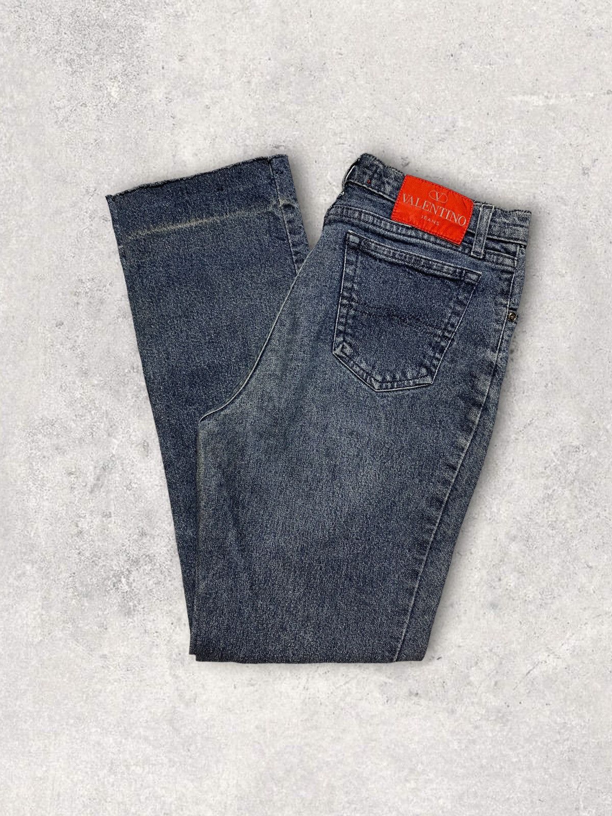 Designer Valentino vintage denim jeans y2k oldmoney luxury premium Size 28" / US 6 / IT 42 - 1 Thumbnail