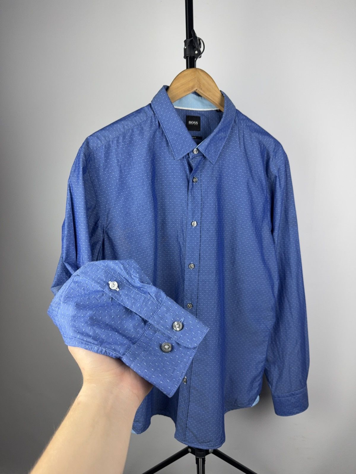 Designer × Hugo Boss Hugo Boss Blue Slim Fit Dress Shirt Micro Dot XL Size US XL / EU 56 / 4 - 3 Thumbnail