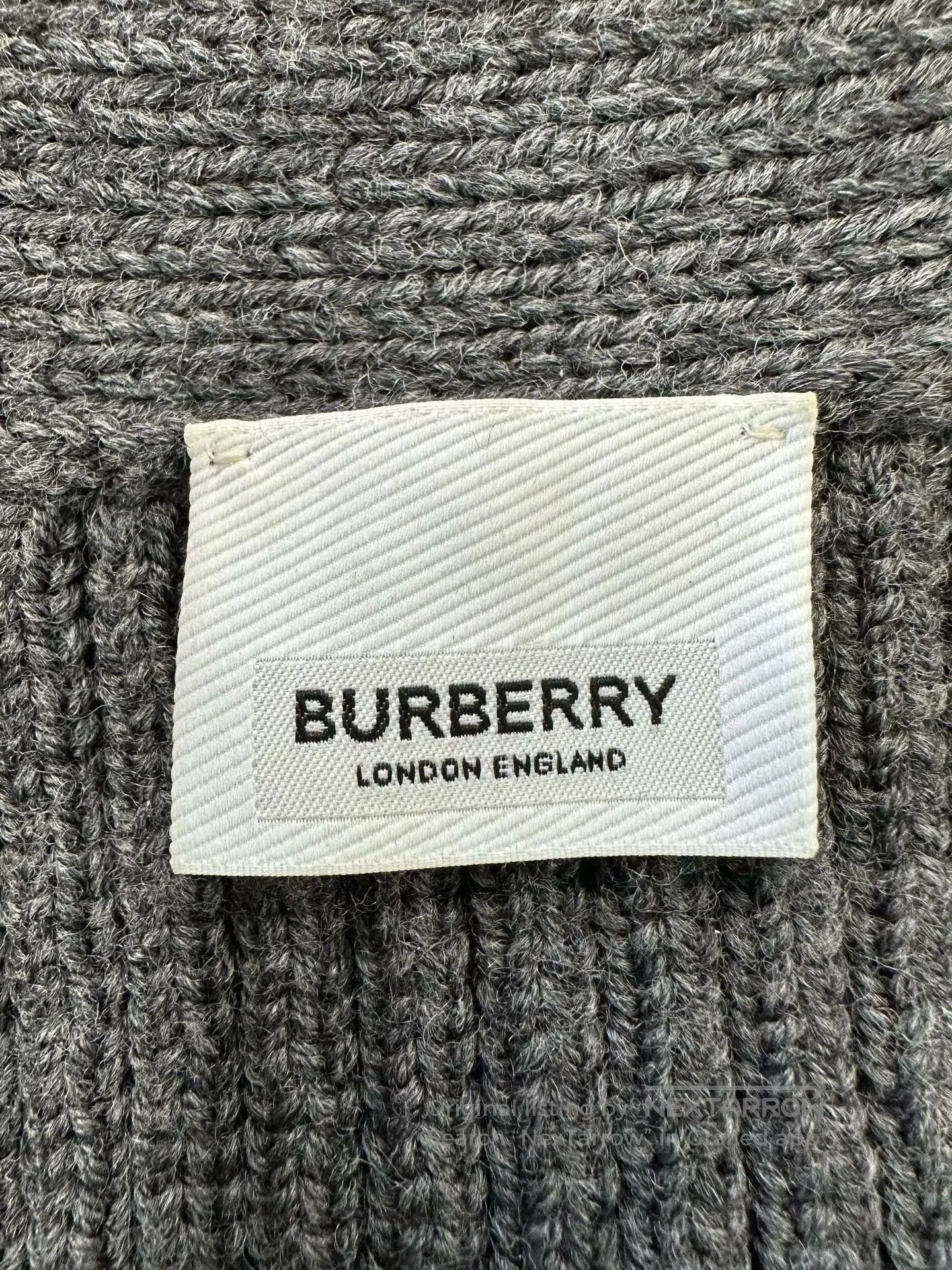 Burberry Burberry Dark grey wool knit cardigan with large letter lo Size XS / US 0-2 / IT 36-38 - 3 Thumbnail