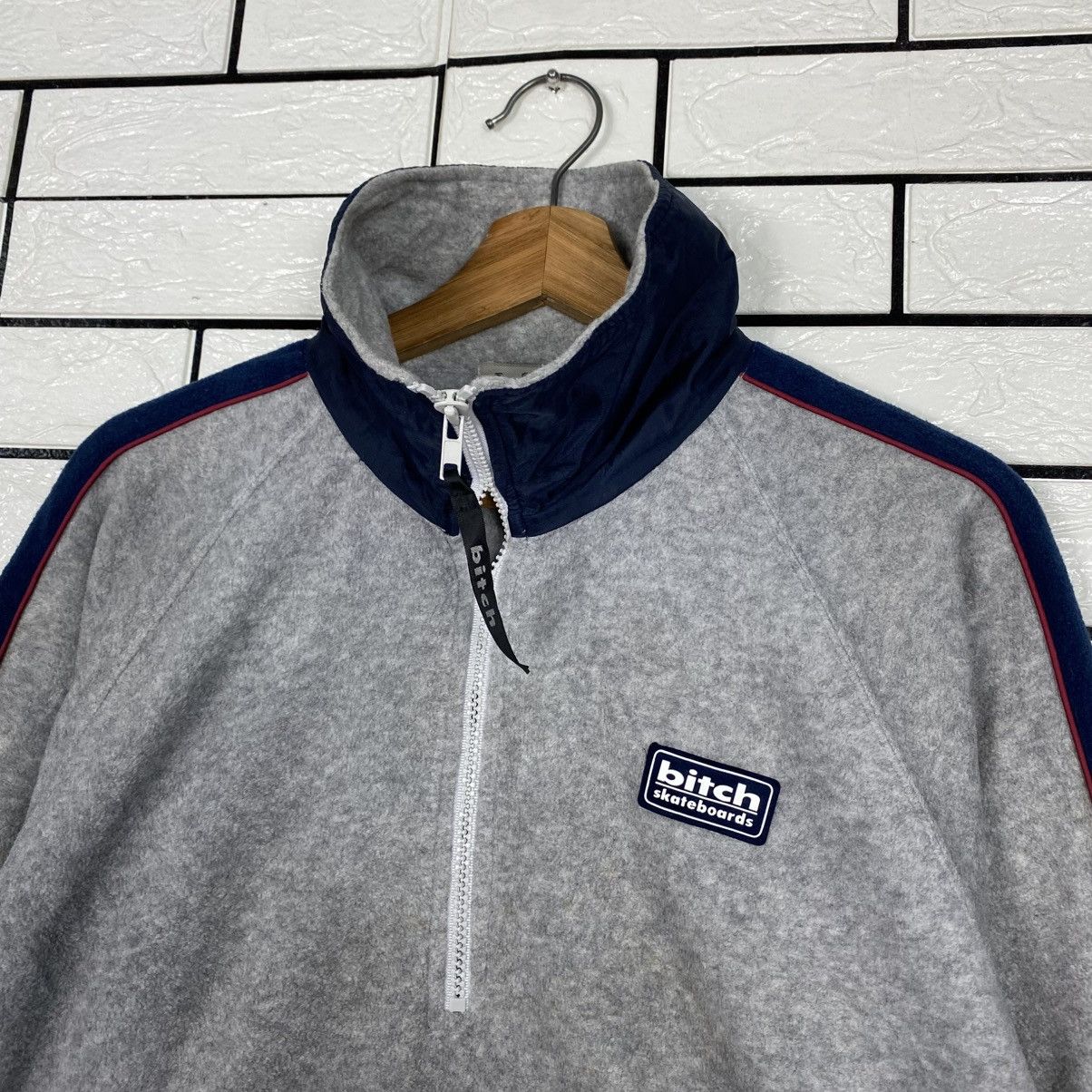 Japanese Brand Half Zipper Sweatshirt Bitch Skateboards Big Logo Size US L / EU 52-54 / 3 - 9 Thumbnail