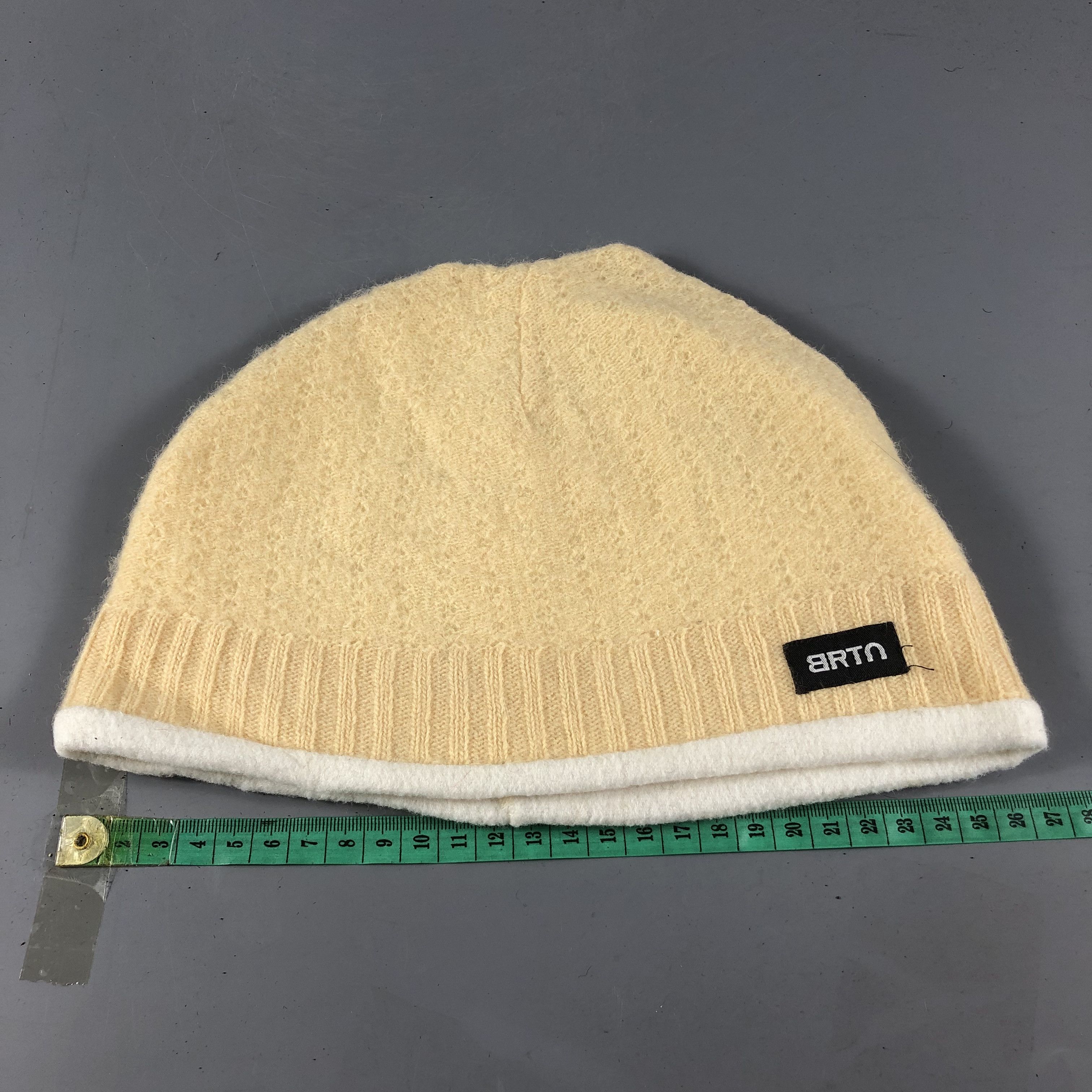 Burton Burton Beanie Snowcap Snow Hat Winter Hat B591 Size ONE SIZE - 3 Thumbnail