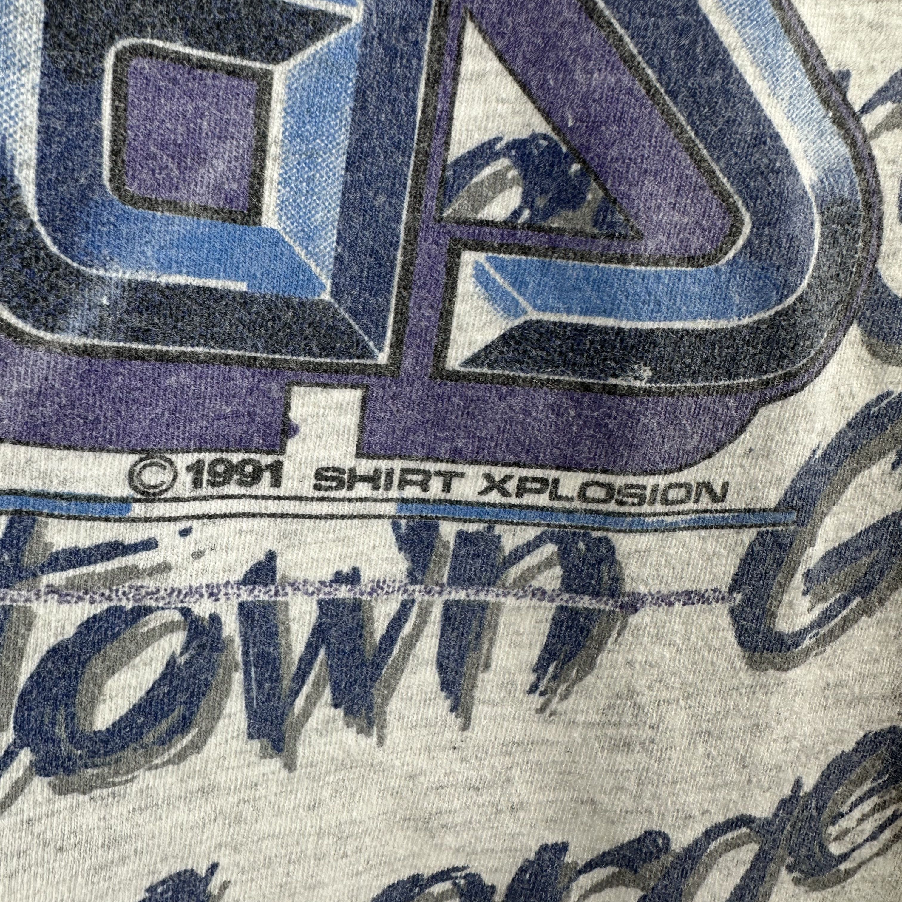 Vintage 1991 Georgetown Hoyas Bulldog NCAA All Over Print T-shirt Size US L / EU 52-54 / 3 - 4 Thumbnail