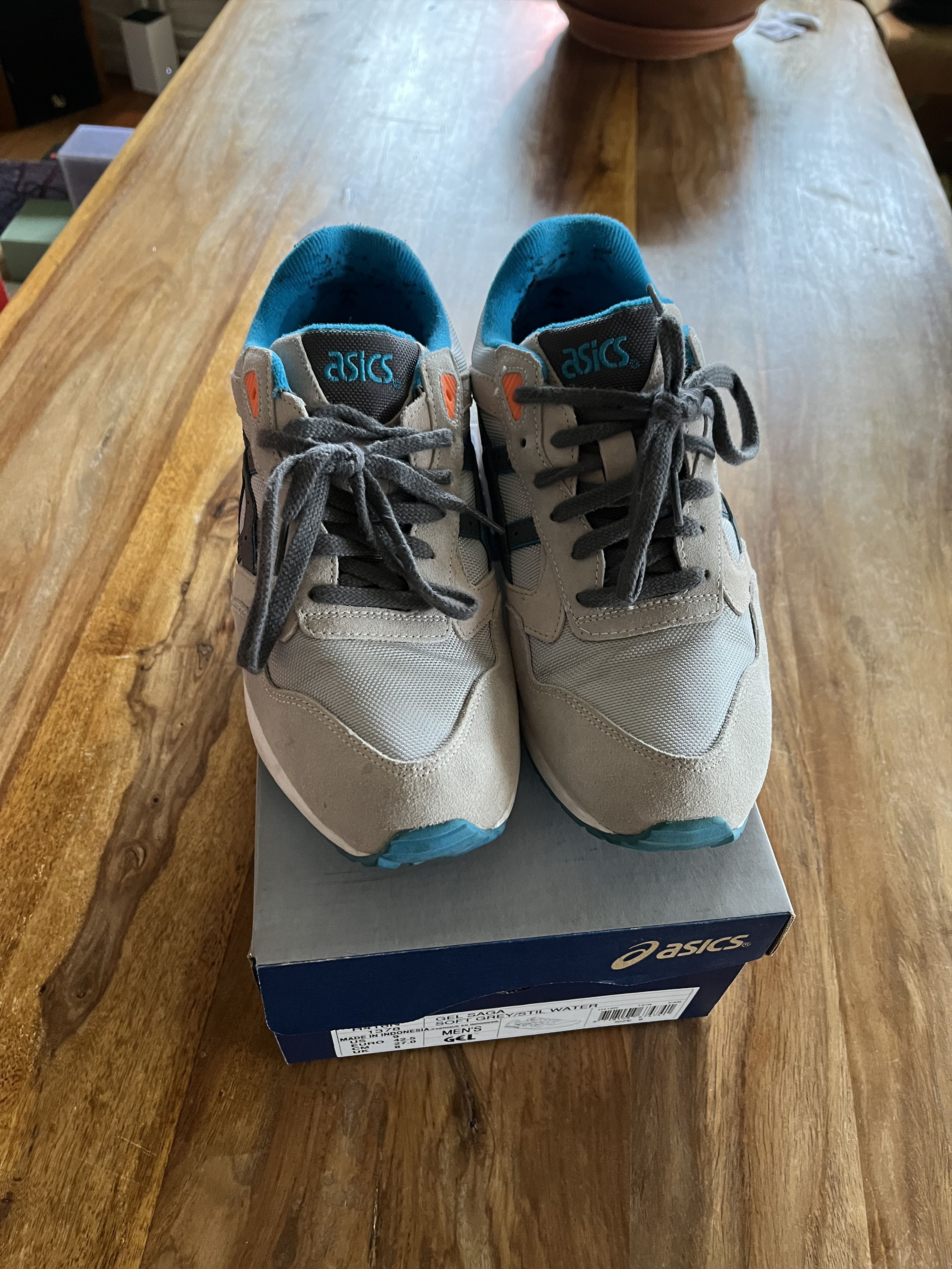 Asics Asics Gel Saga Size US 9.5 / EU 42-43 - 2 Thumbnail