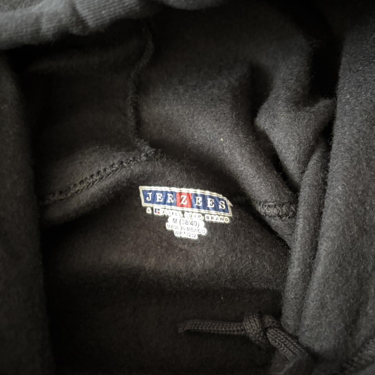 Russell Athletic Crazy Vintage Y2K/2000s Black Blank Russell Style Essential Pullover Hoodie! Size M Size US M / EU 48-50 / 2 - 6 Thumbnail