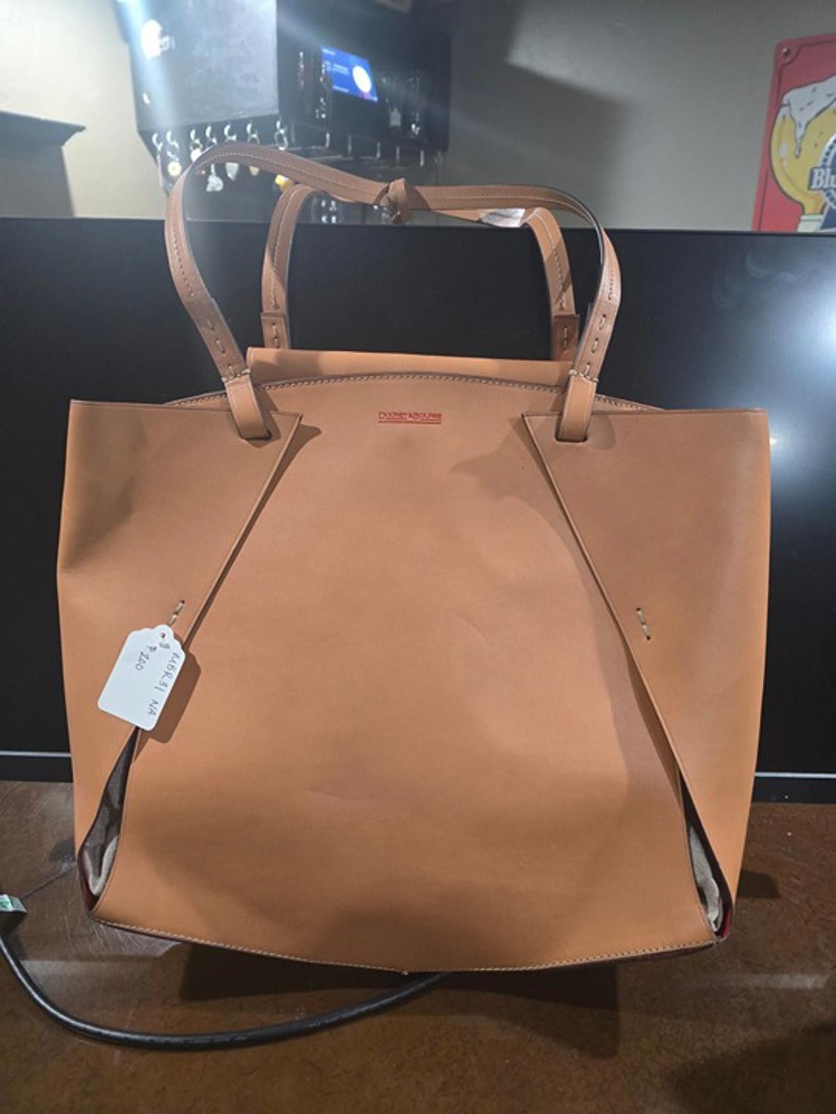 Dooney & Bourke 2017 Dooney & Burke:Alto Winged Shopper:Tan Vachetta Leather Size ONE SIZE - 1 Thumbnail