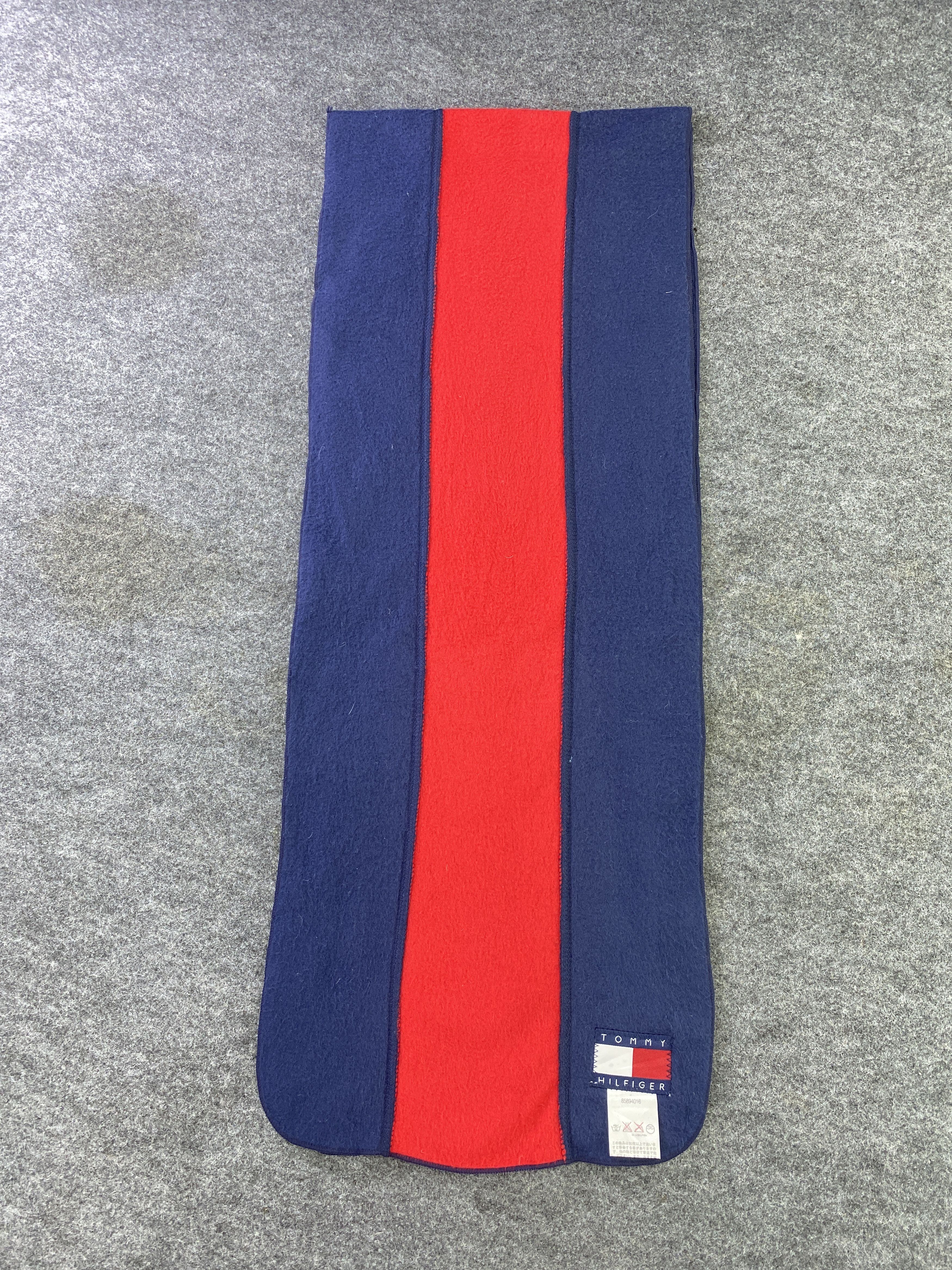Tommy Hilfiger Tommy Hilfiger Scarf / Muffler / Neckwear -T504 Size ONE SIZE - 2 Thumbnail